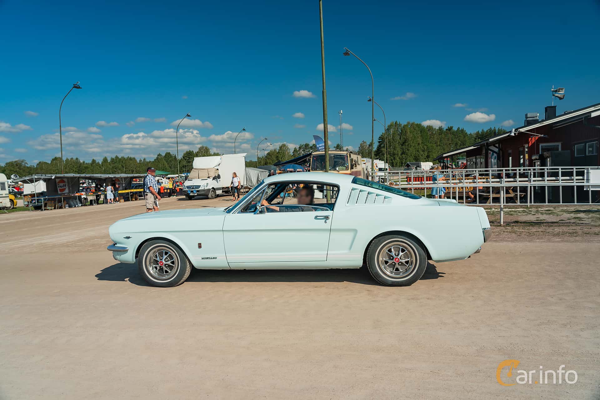 Ford Mustang GT Automatic, 3-speed