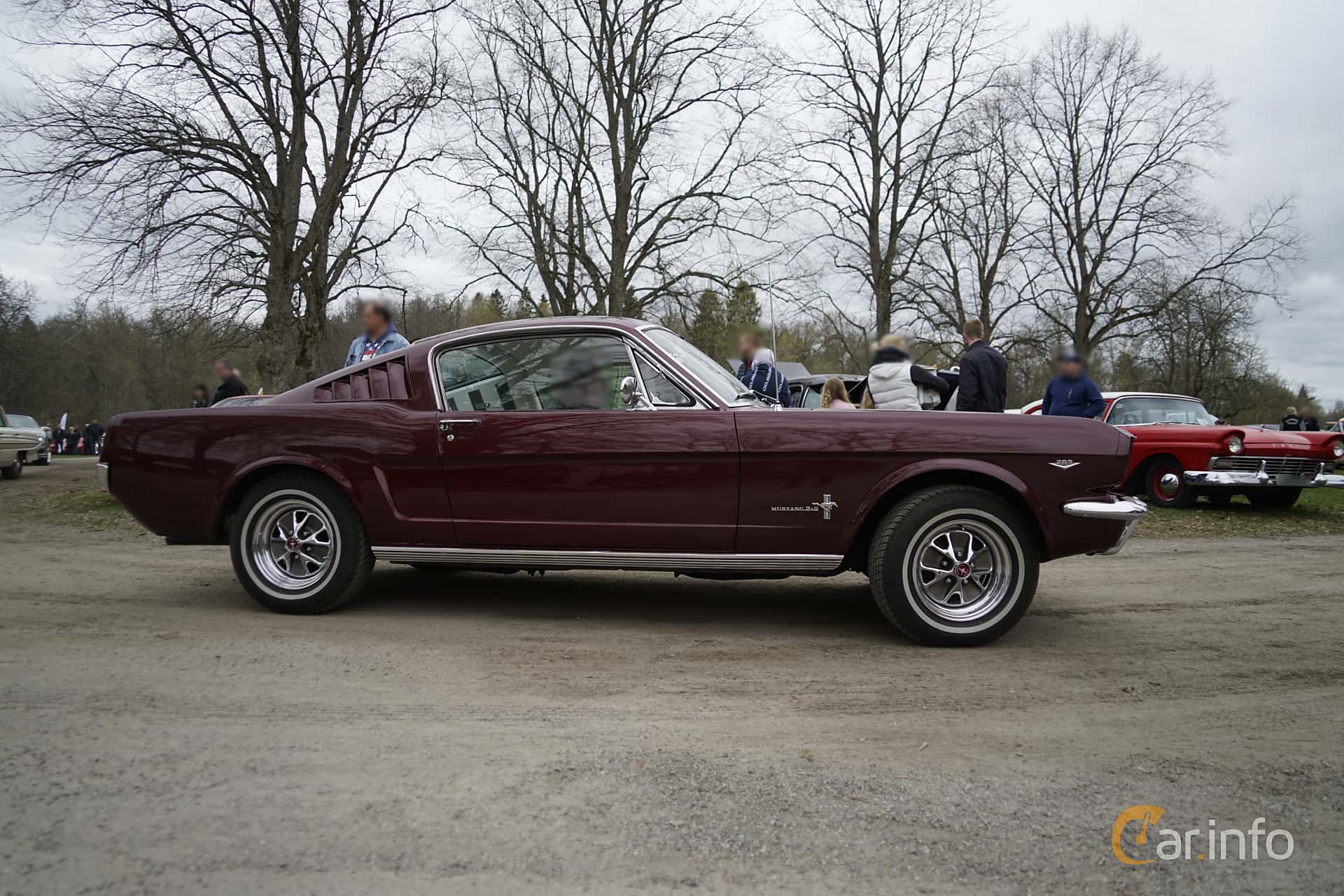 Ford Mustang 4.7 V8 Automatic, 203hp, 1965
