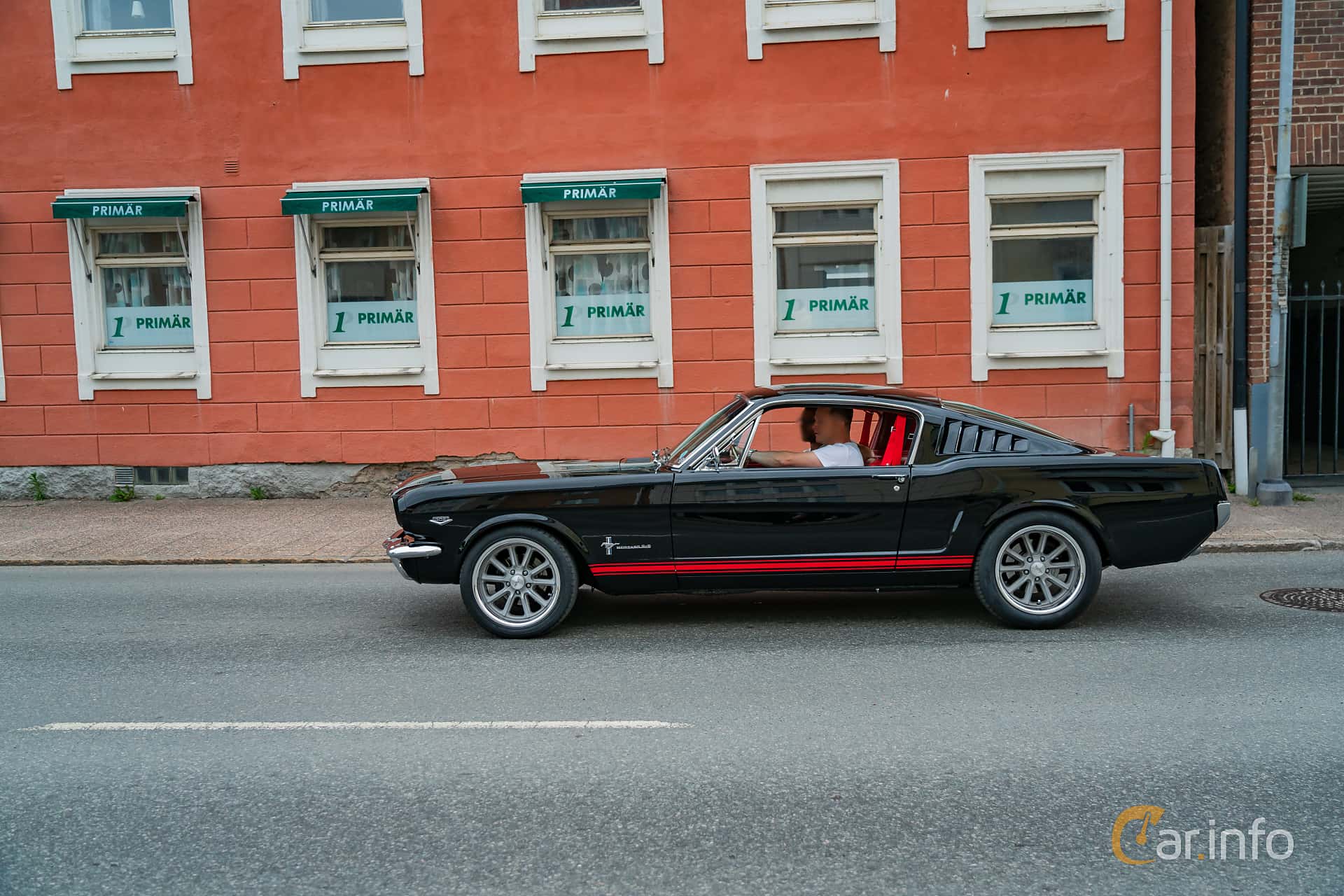 Ford Mustang 4.7 V8 Manual, 203hp, 1965