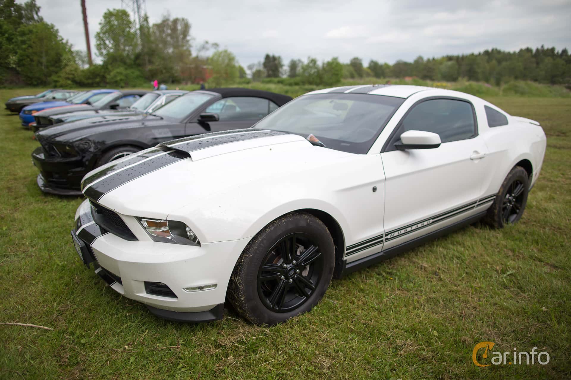 Ford Mustang 4.0 V6 Automatic, 213hp, 2011