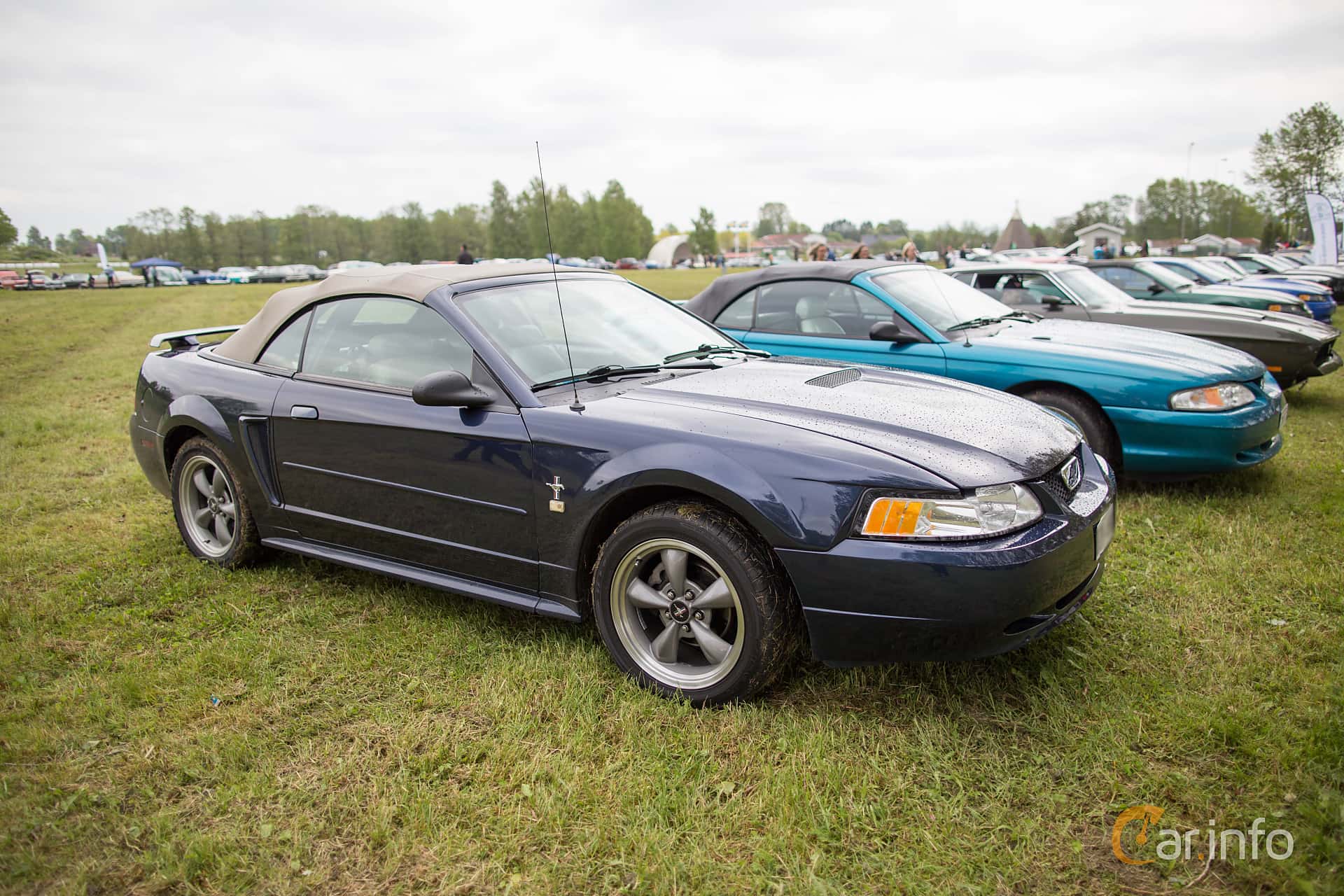 Ford Mustang Convertible 3.8 V6 193hp, 2001