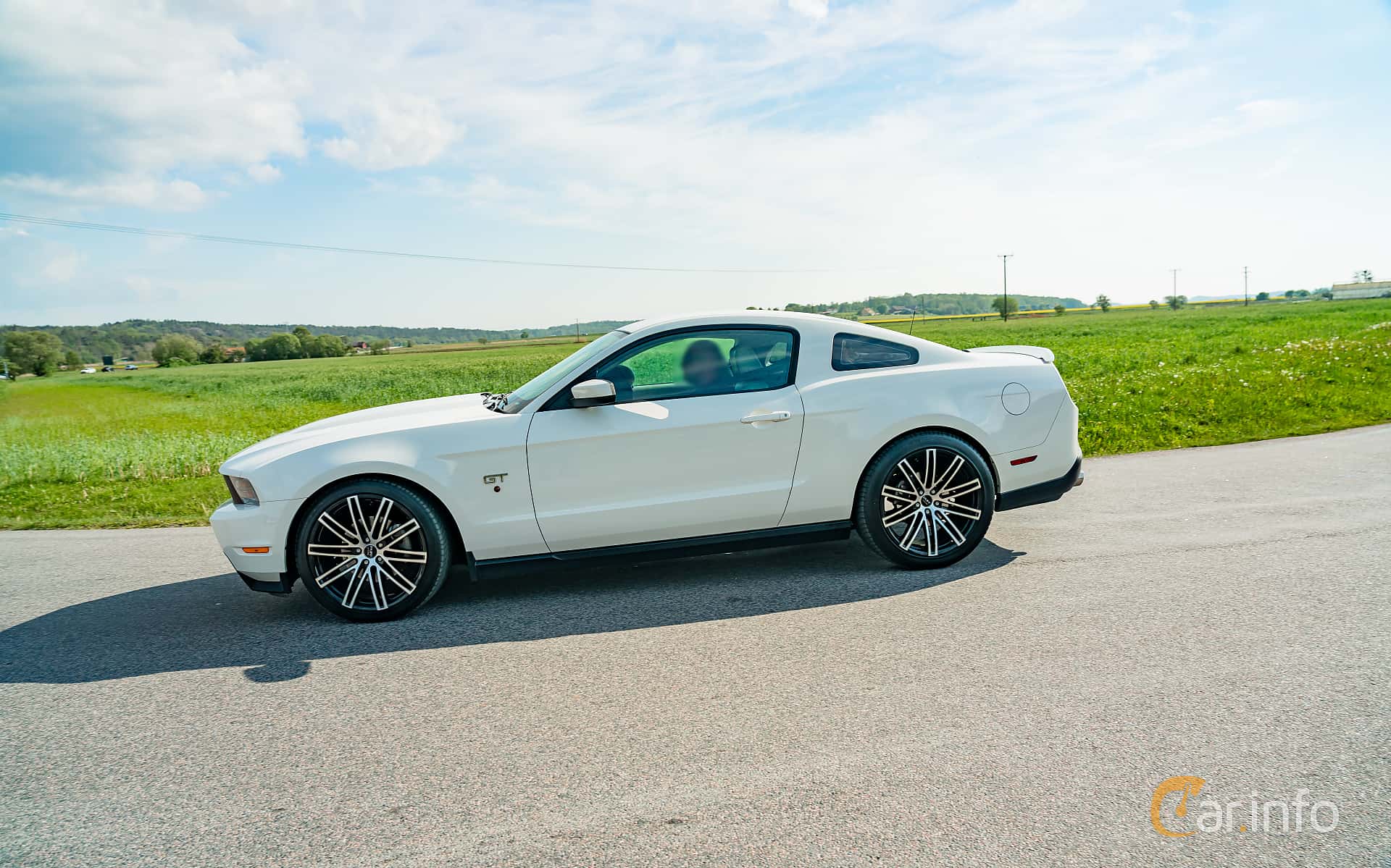 Ford Mustang GT 4.6 V8 Manual, 320hp, 2010