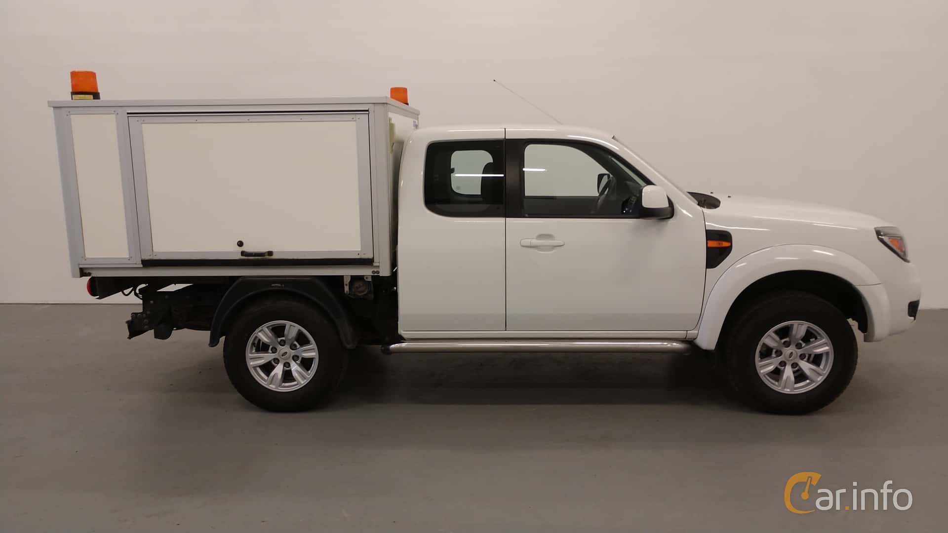 Ford Ranger Extended Cab 3.0 MZR-CD 4WD Manual, 156hp, 2011