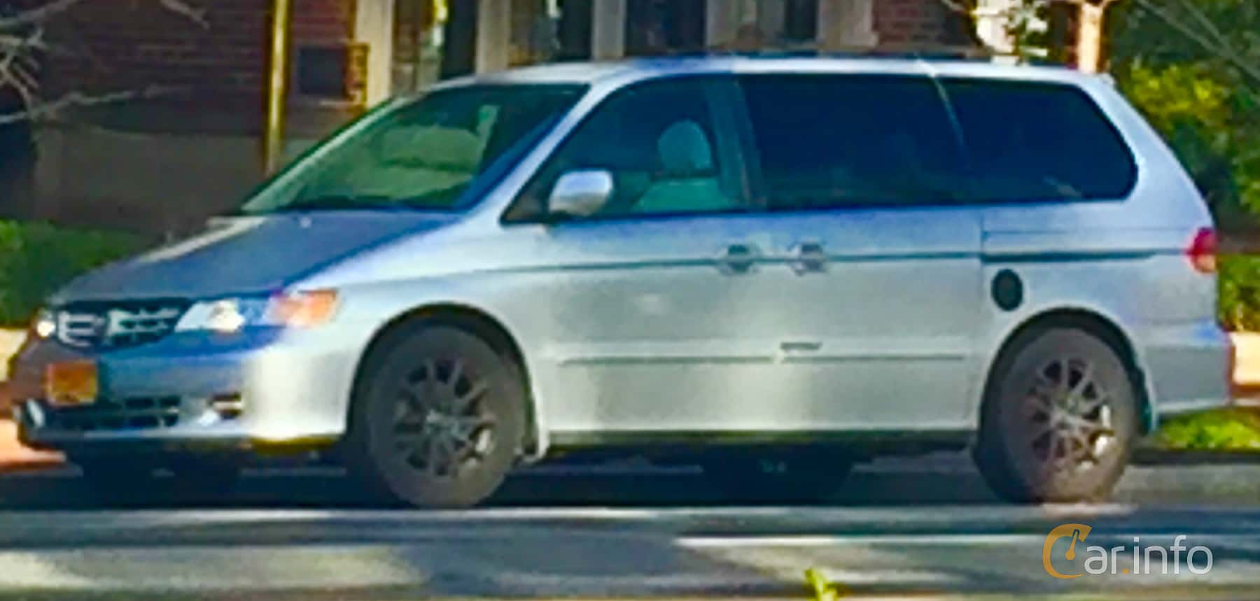 Honda Odyssey (NA) 3.5 V6 Automatic, 214hp, 1999