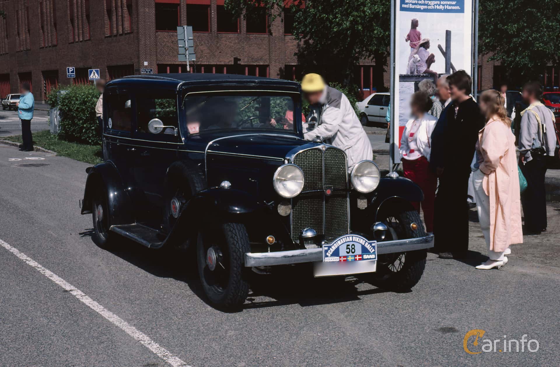 Pontiac Fine Six 2-door Sedan 3.3 Manual, 61hp, 1931