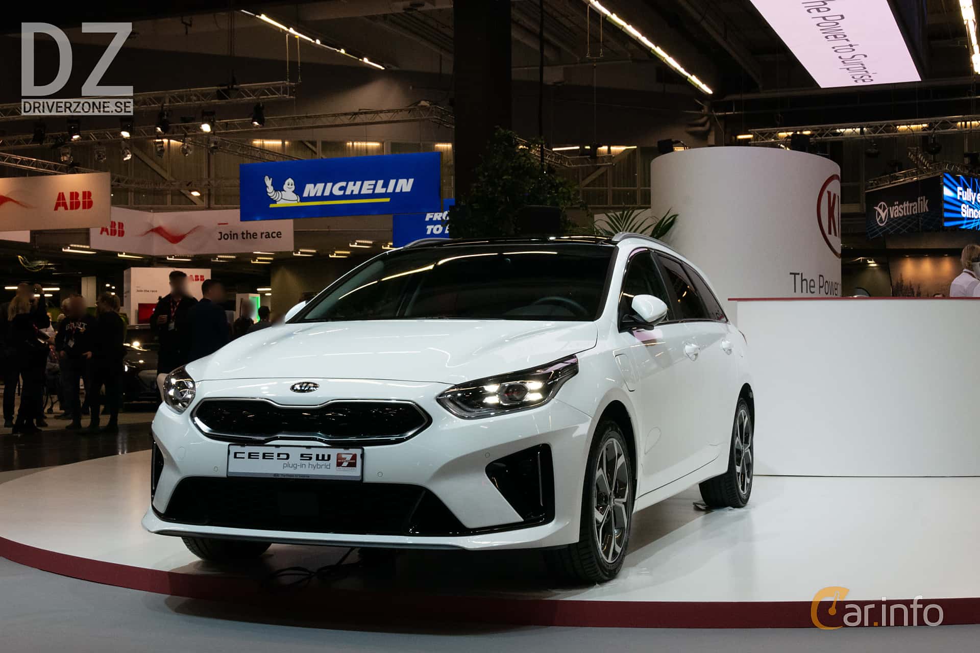 Kia Ceed Sportswagon Plug-in Hybrid  ECVT, 141hp, 2020
