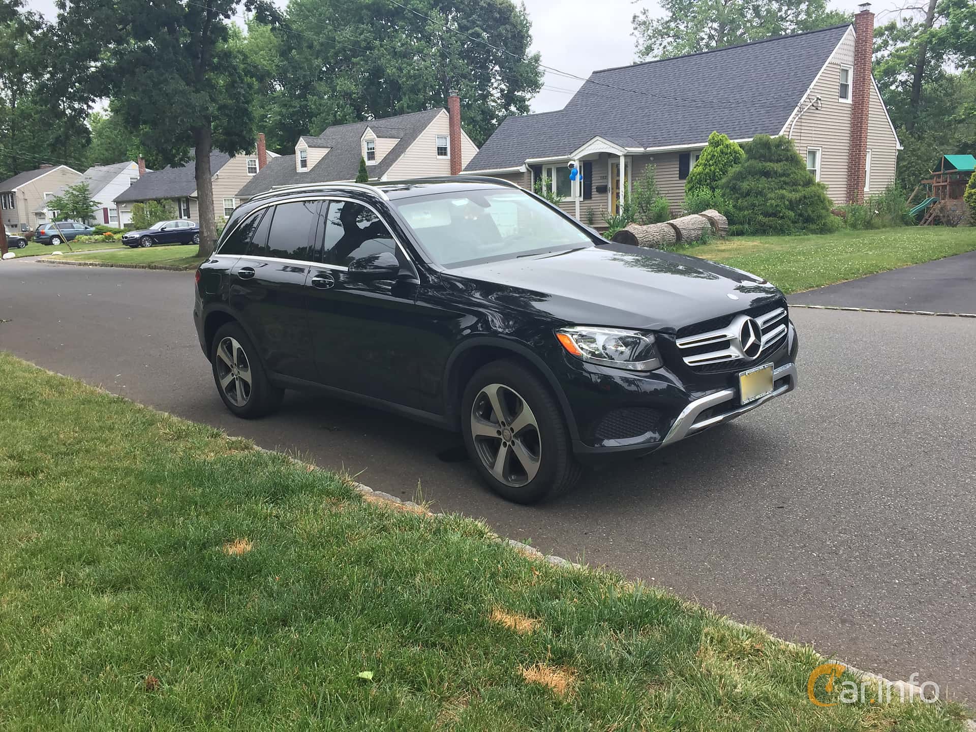 Mercedes-Benz GLC 300 4MATIC  9G-Tronic, 245hp, 2016