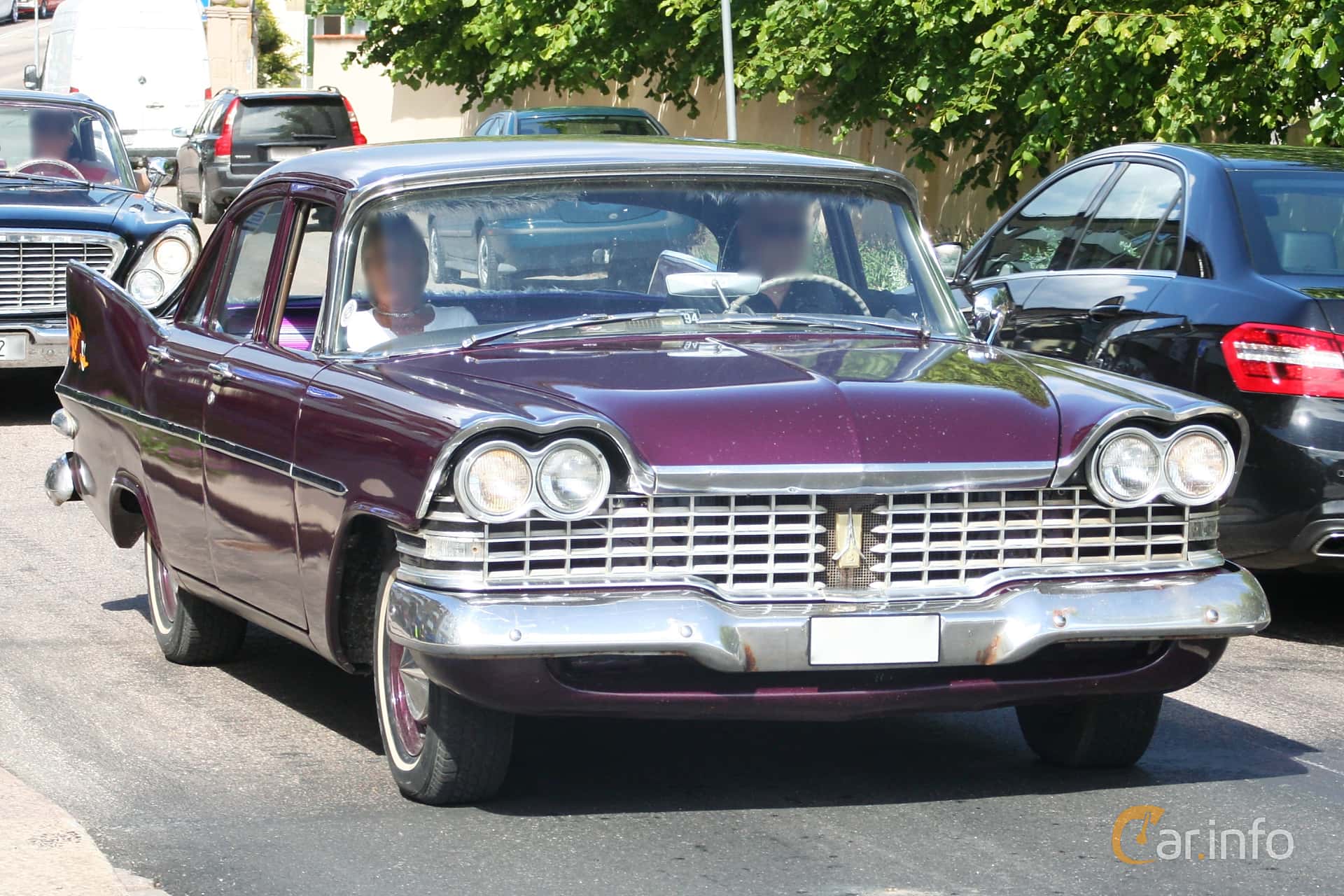 Plymouth Savoy 4-door Sedan 5.2 V8 Manual, 233hp, 1959