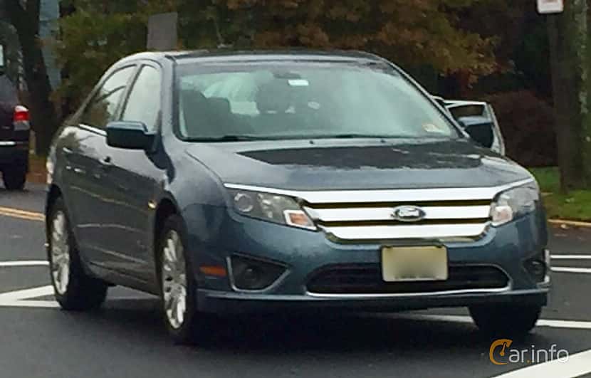 Ford Fusion Hybrid 2.5 Hybrid CVT, 193hp, 2011