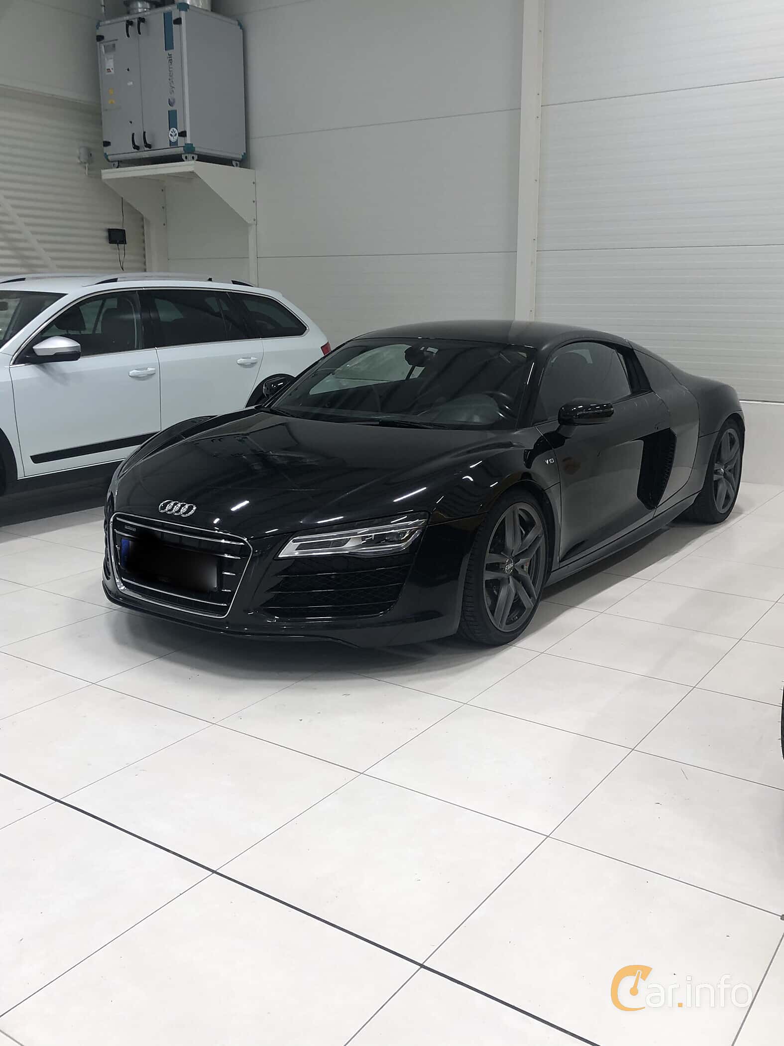 Audi R8 Coupé generation 42 Facelift 5.2 V10 FSI quattro S Tronic, 7-speed