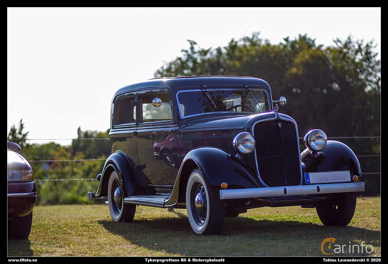Plymouth Deluxe 2-door Sedan 3.3 Manual, 77hp, 1934