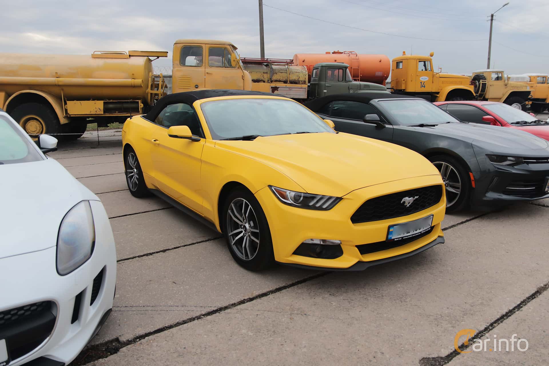 Ford Mustang Convertible 2.3 GTDI EcoBoost Manual, 317hp, 2015