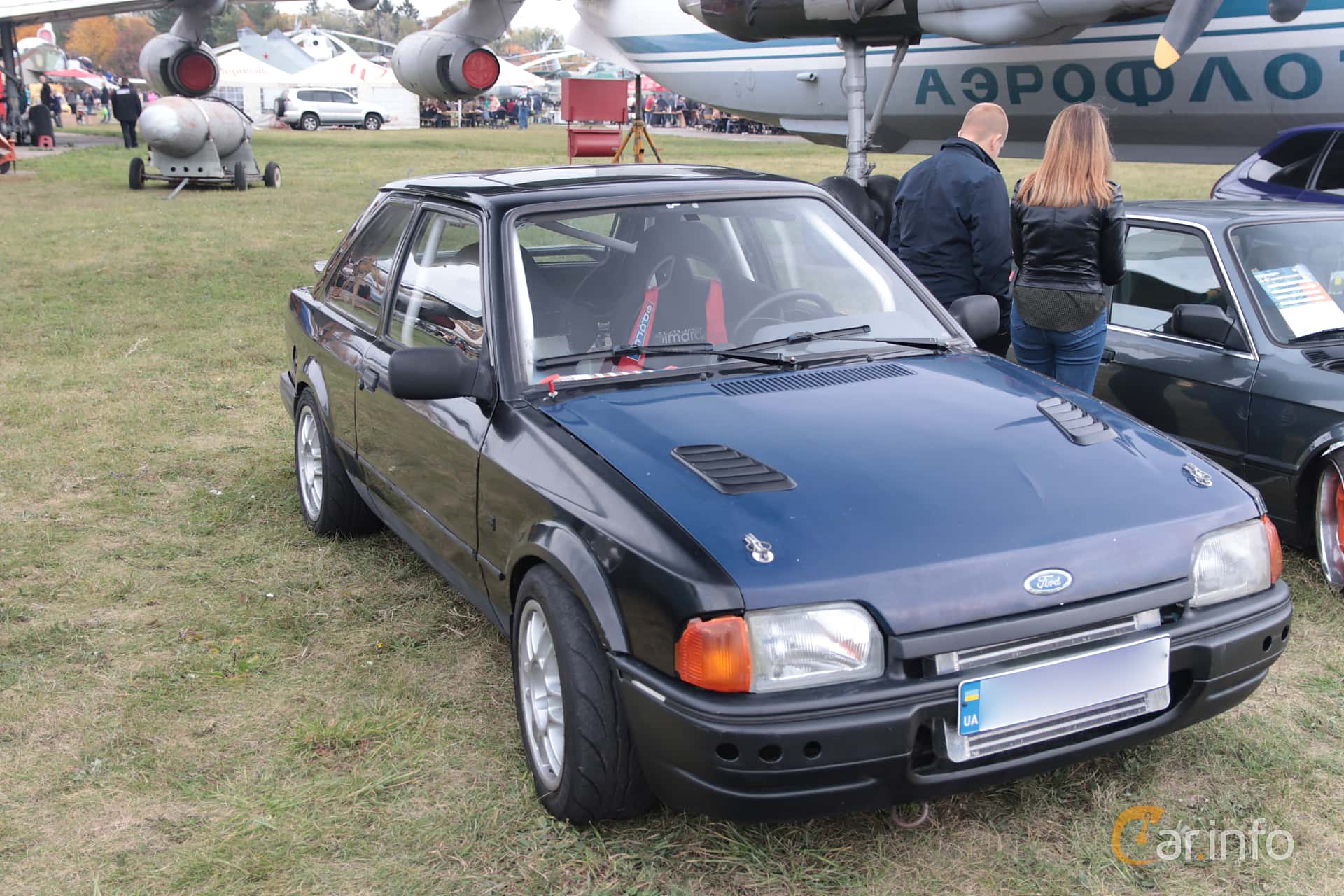 Ford Escort 3-door Hatchback 1.6 Manual, 88hp, 1990