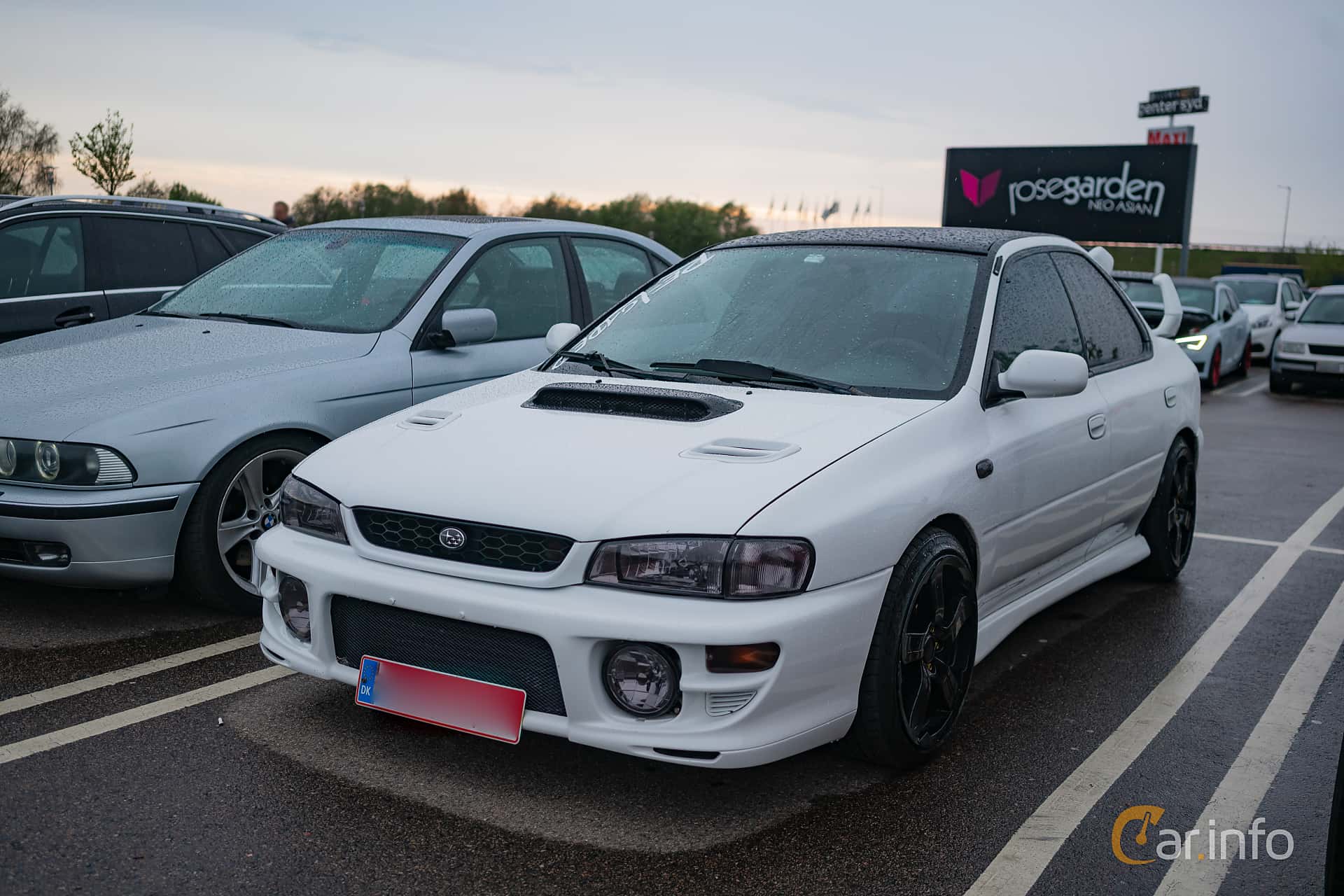 Subaru Impreza Sedan 2.0 4WD Manual, 125hp, 2000