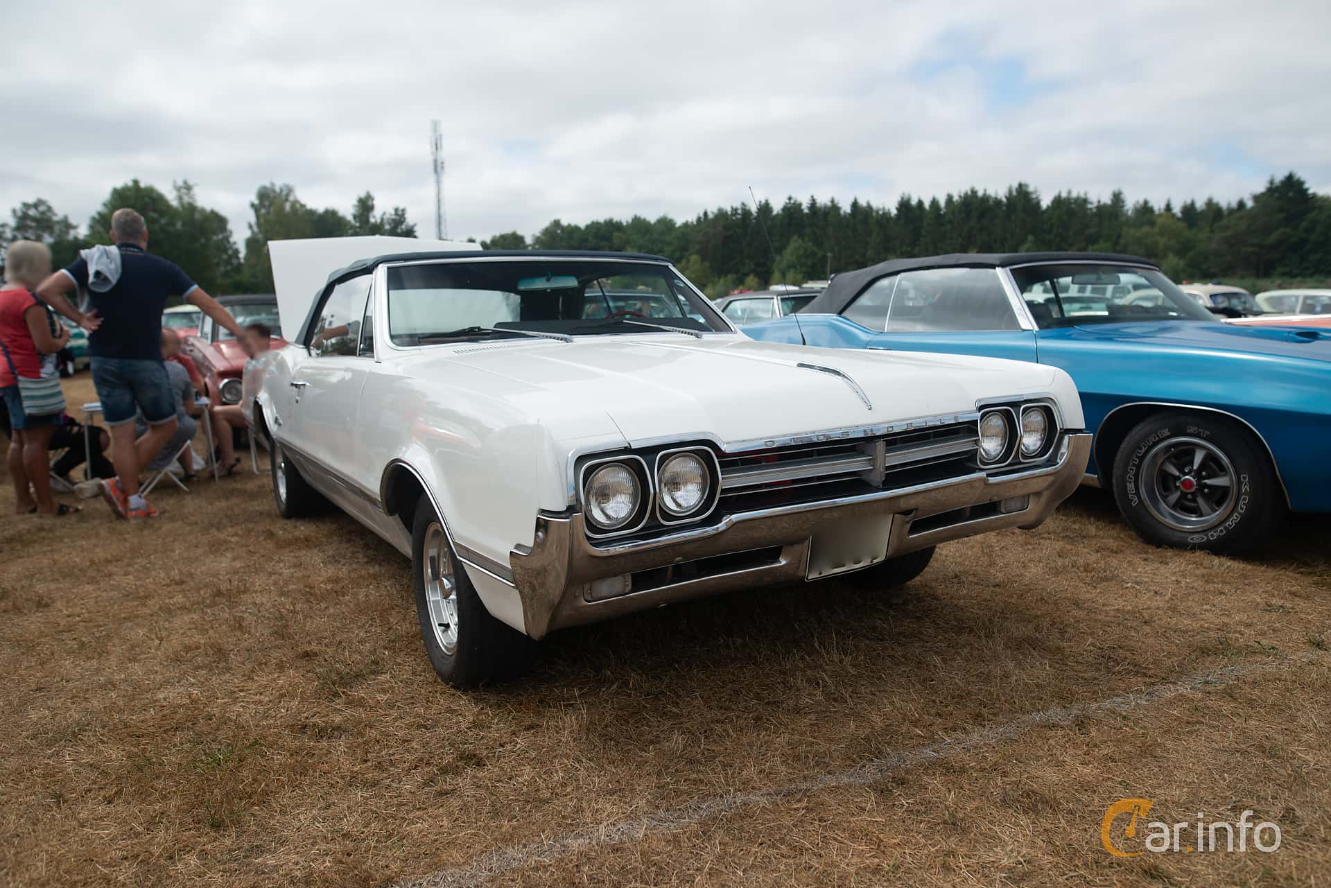 Oldsmobile Cutlass 5.4 V8 1st Generation, Manual, 3-speed