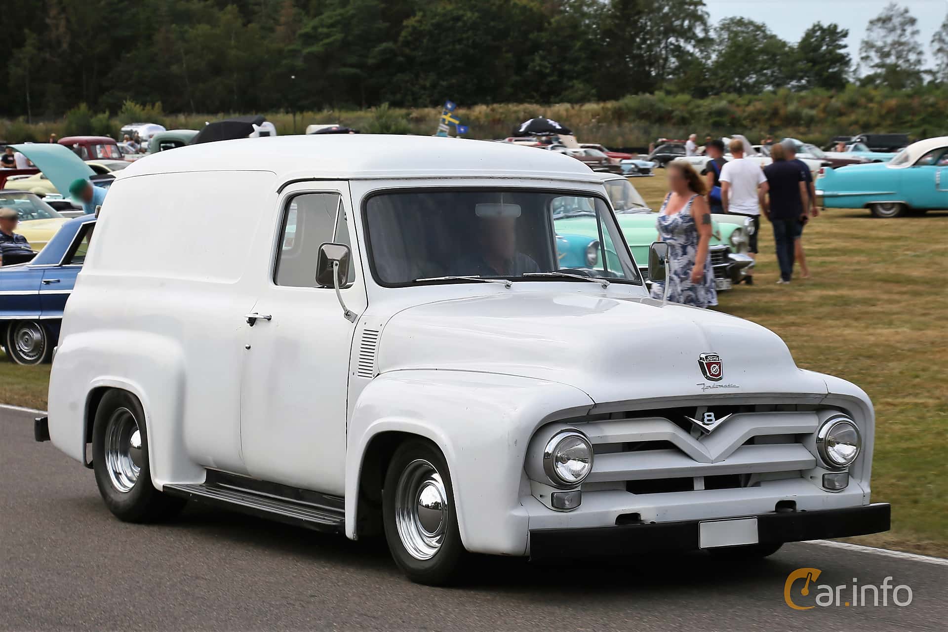 Ford F Panel Van 5.2 V8 Automatic, 170hp, 1956