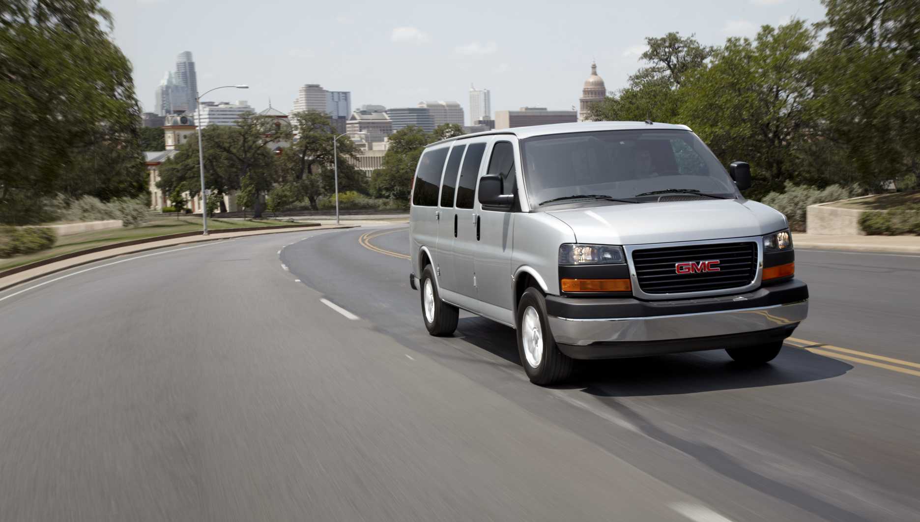 GMC Savana G2500 Passenger Van 4.3 V6 FlexFuel Hydra-Matic, 280hp, 2020