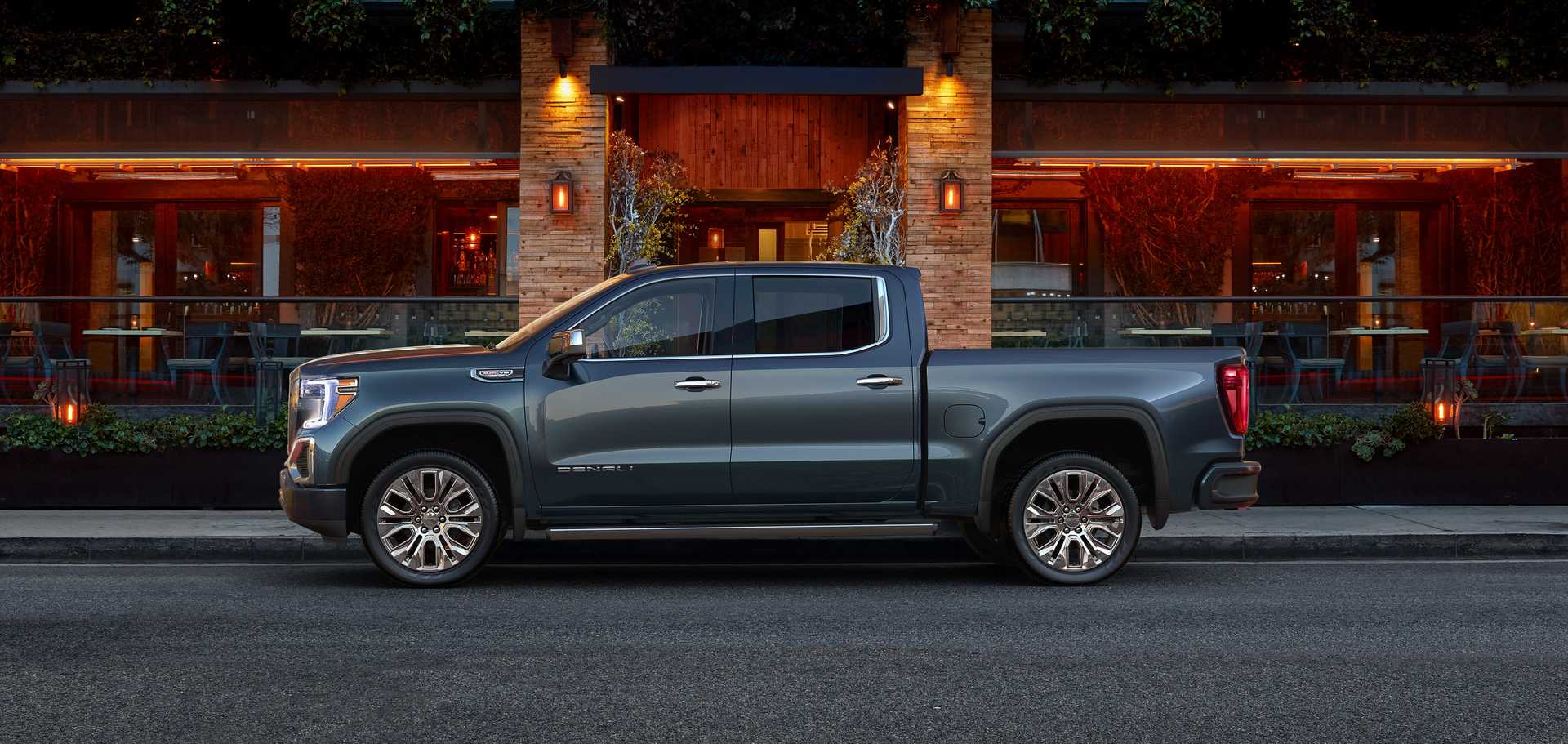 GMC Sierra Crew Cab 2.7 Hydra-Matic, 314hp, 2019