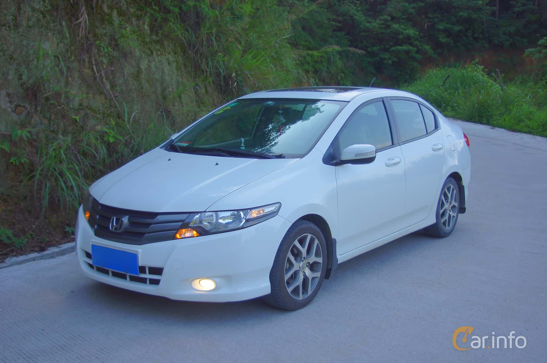 Honda City 1.3 Automatic, 99hp, 2013