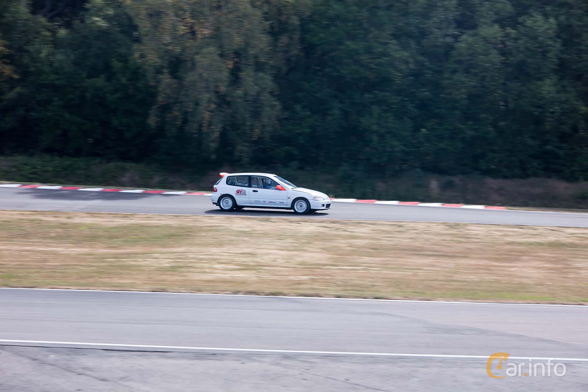 Honda Civic 3-door 1.6 Automatic, 126hp, 1996