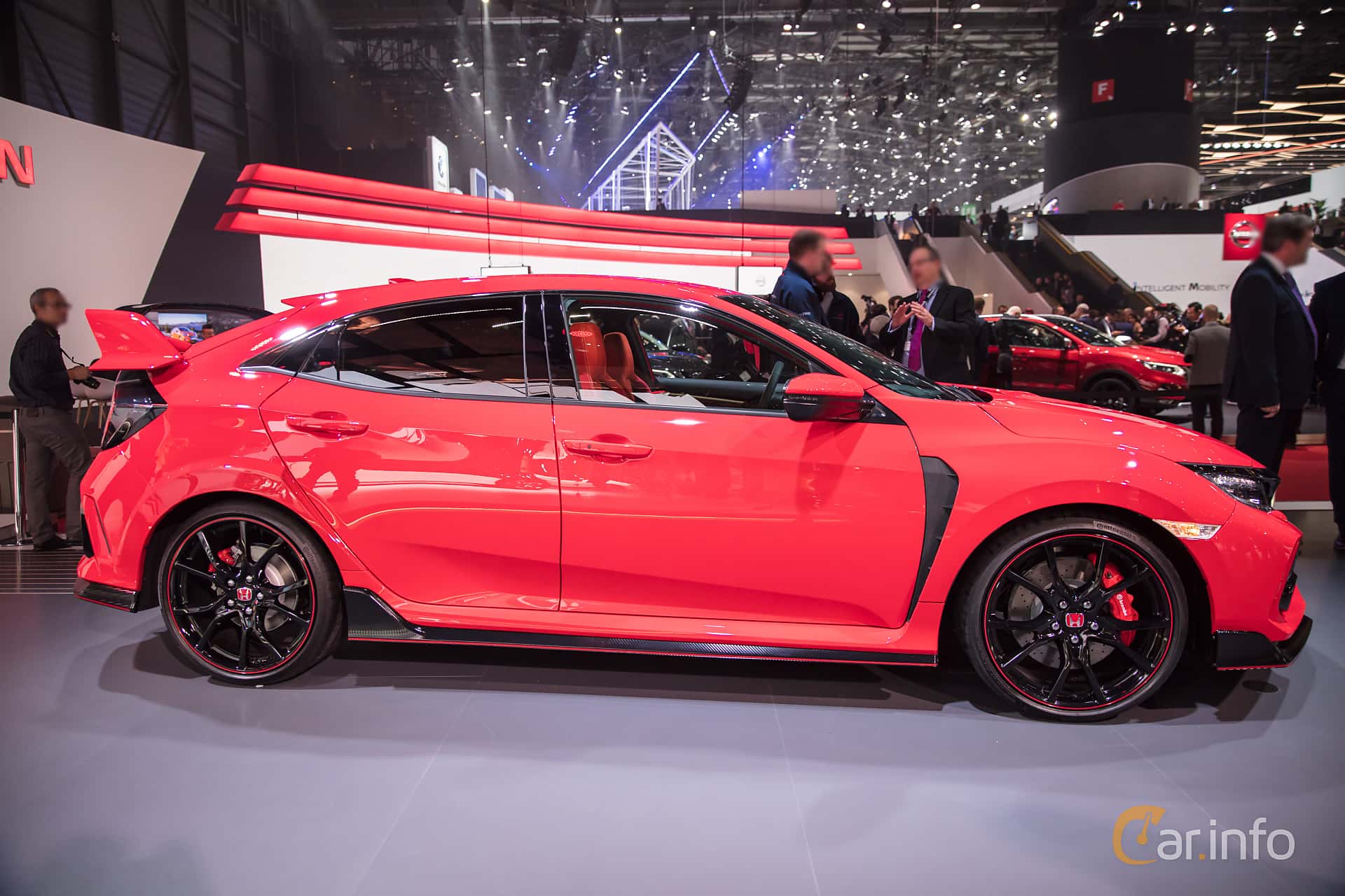 Honda Civic 5-door 2.0 i-VTEC CVT, 158hp, 2018