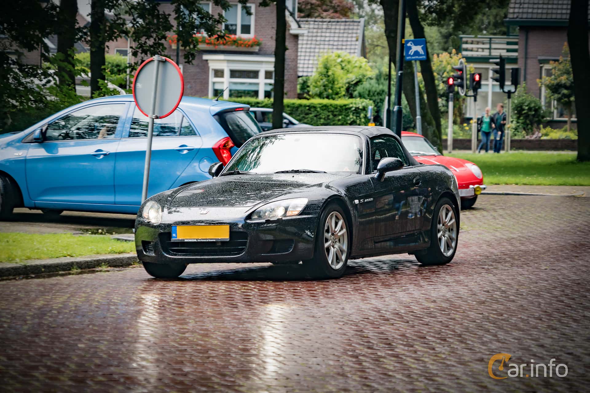 Honda S2000 2.0 VTEC Manual, 241hp, 2002