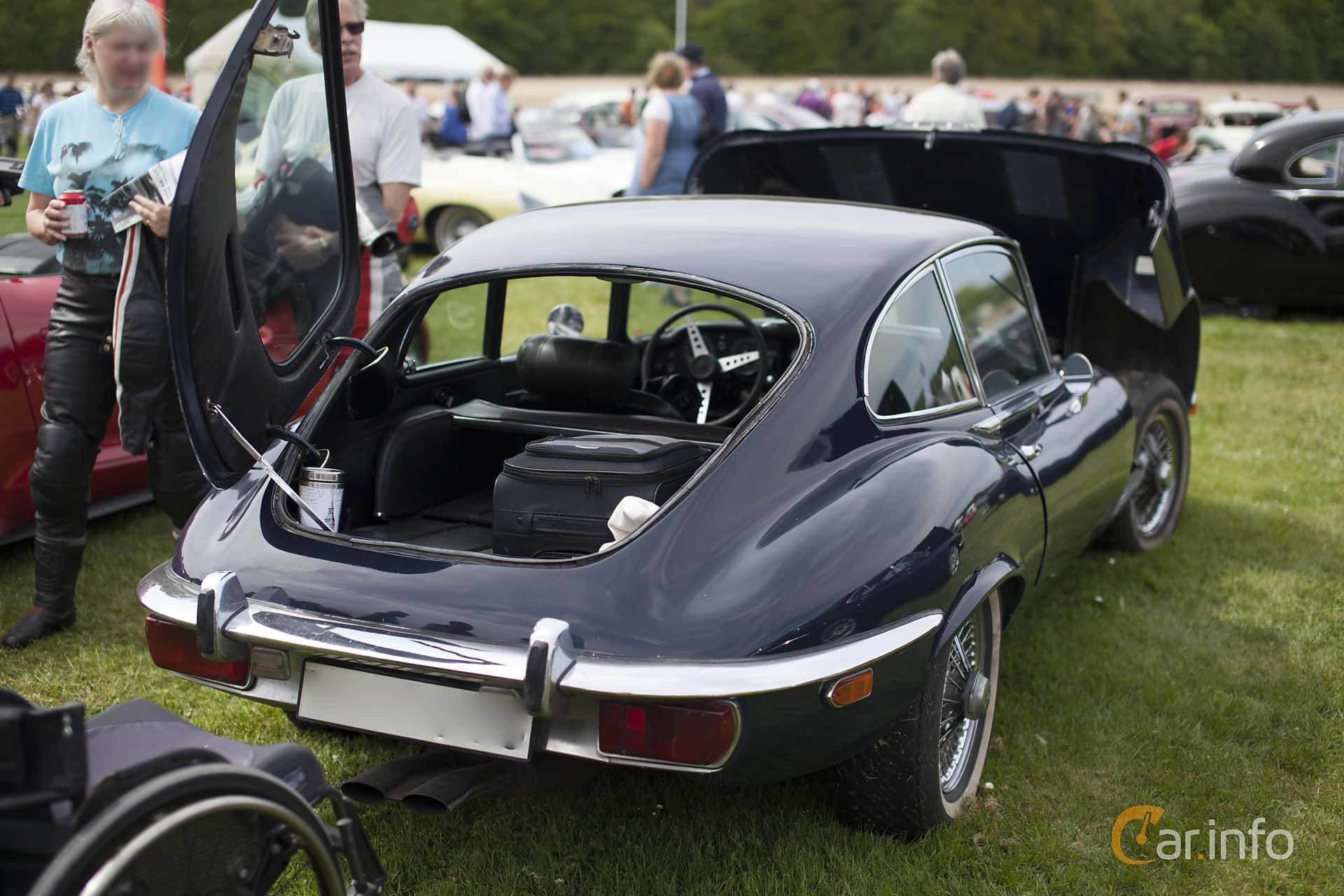 Jaguar E-Type 2+2 4.2 XK Automatic, 269hp, 1971