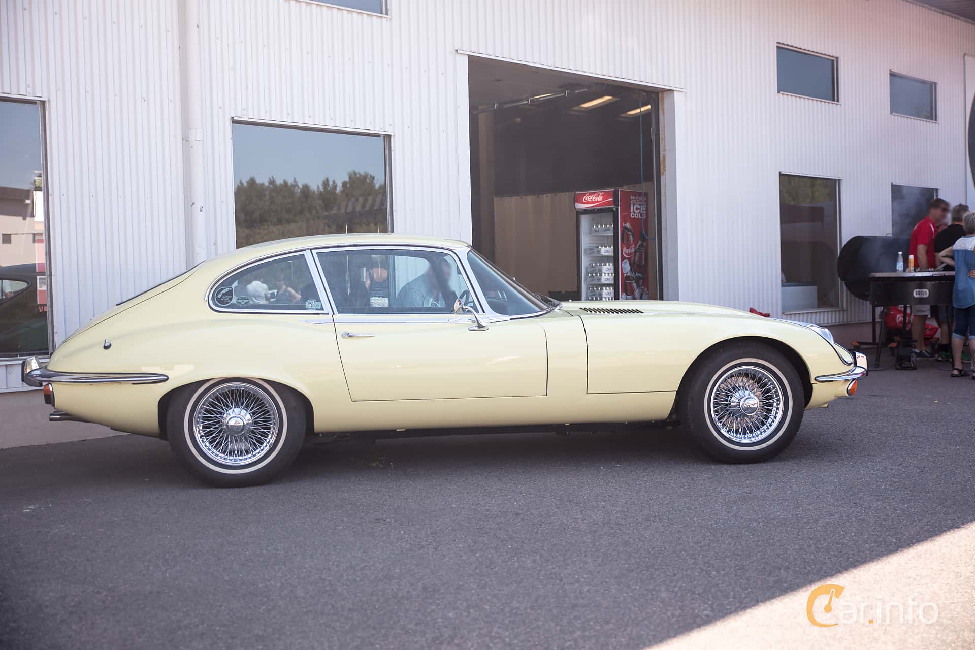 Jaguar E-Type 2+2 generation Series 3 5.3 V12