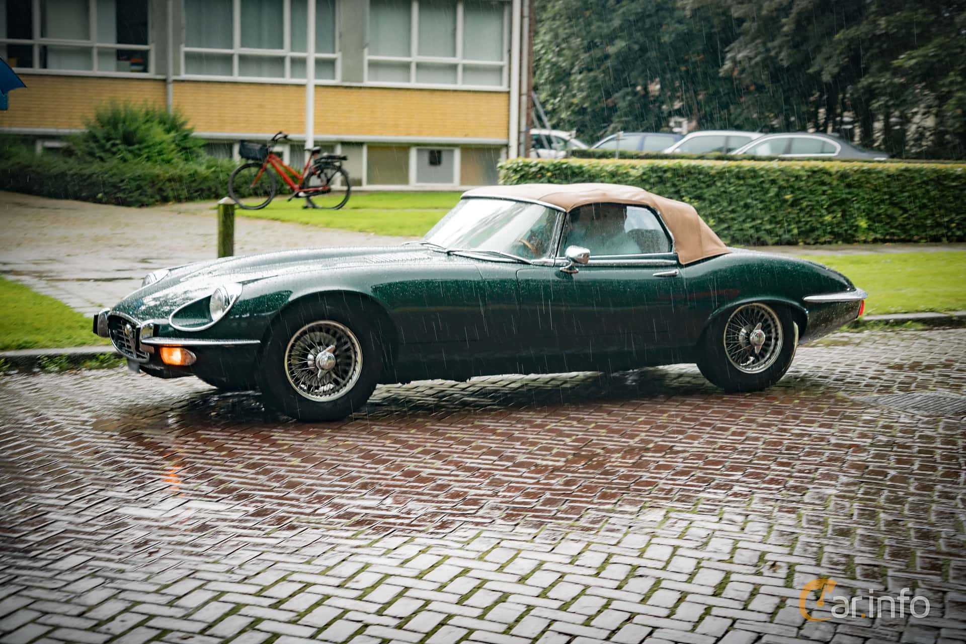 Jaguar E-Type Roadster 5.3 V12 276hp, 1975
