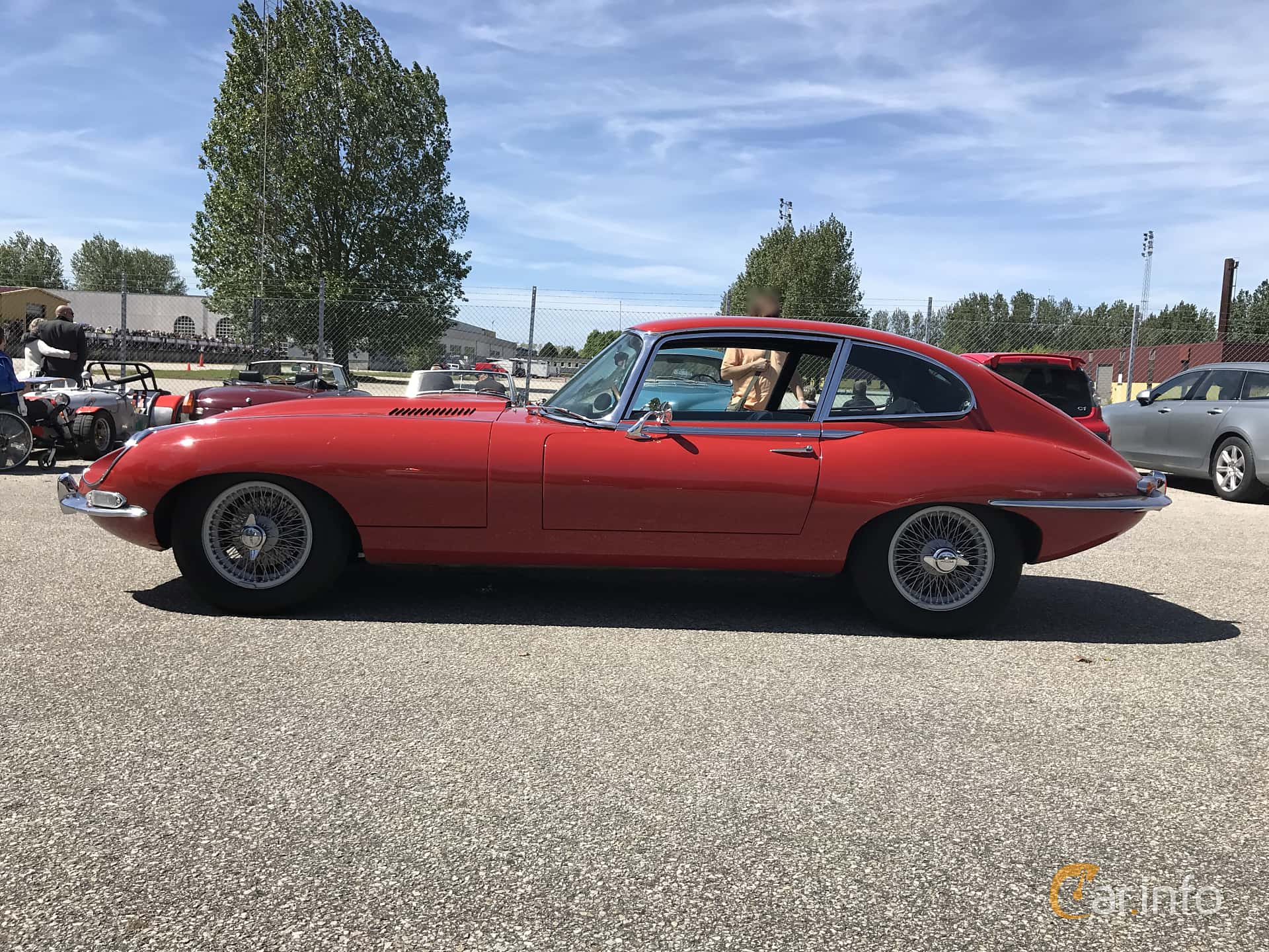 Jaguar E-Type 4.2 XK Automatic, 269hp, 1968