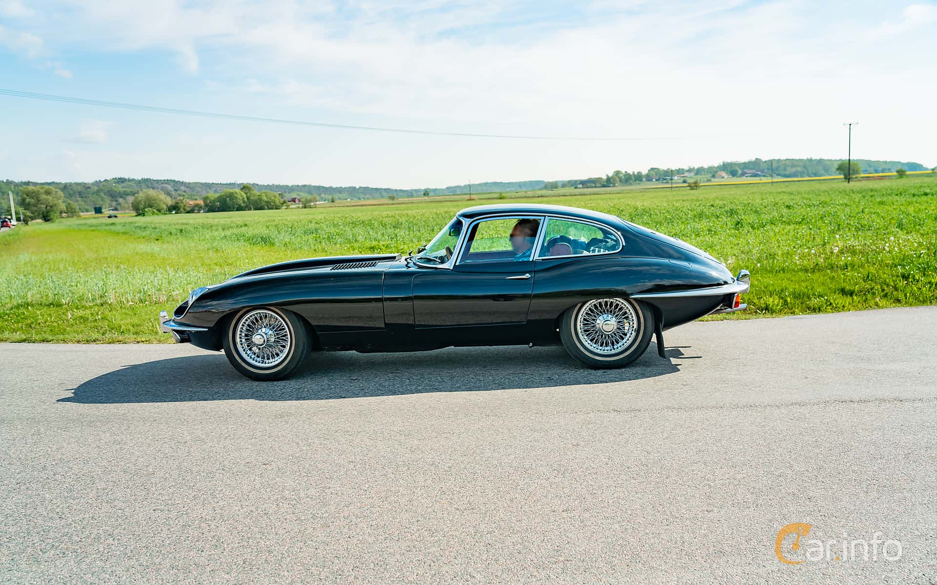 Jaguar E-Type 4.2 XK Series 2