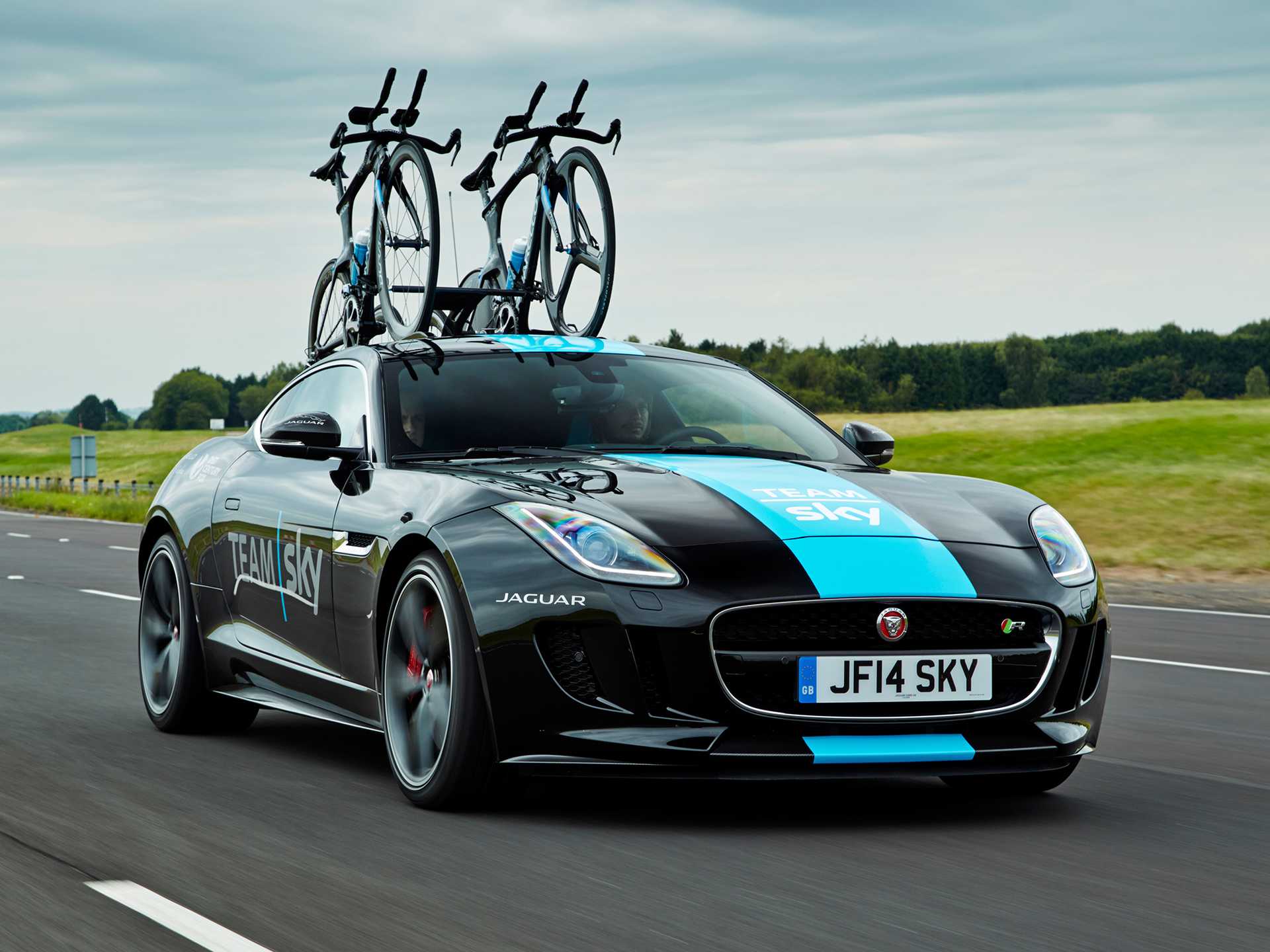 Jaguar F-Type R Coupé Tour de France  Automatic, 550hp, 2014