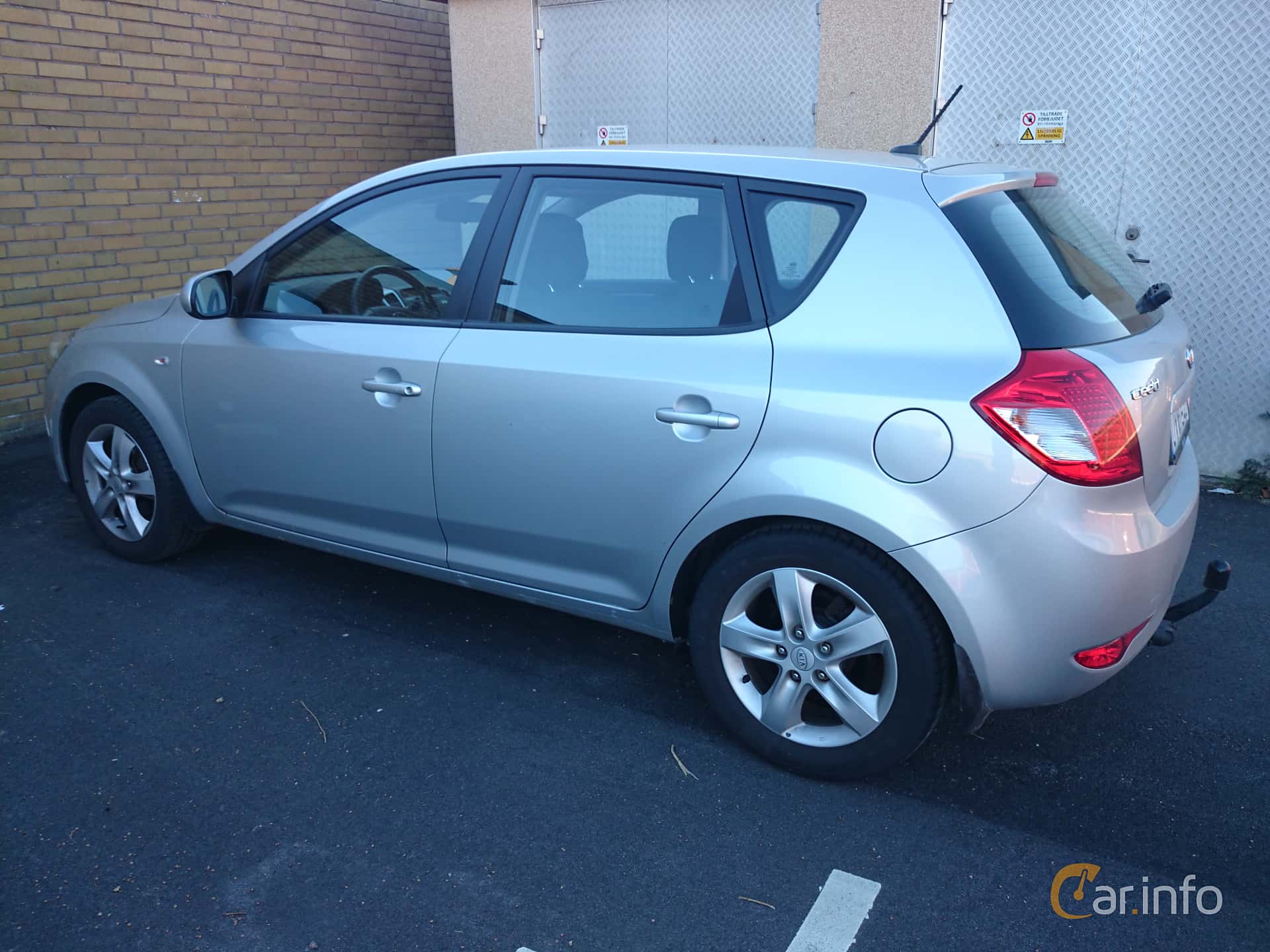 Kia cee'd 1.6 CVVT Manual, 125hp, 2012