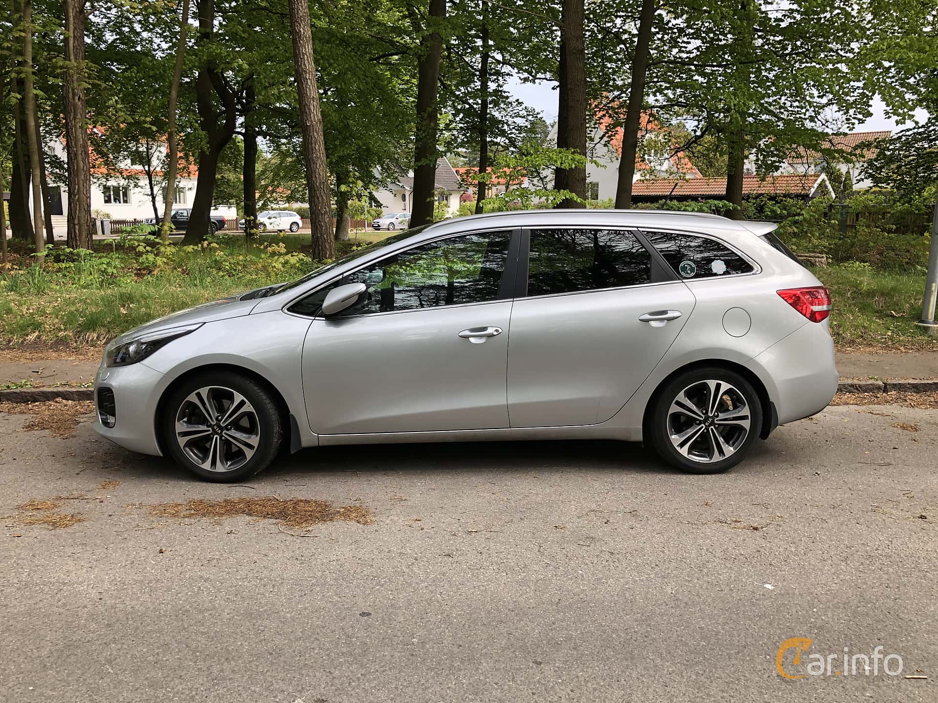 Kia cee'd_sw 1.6 CRDi 136hp, 2016