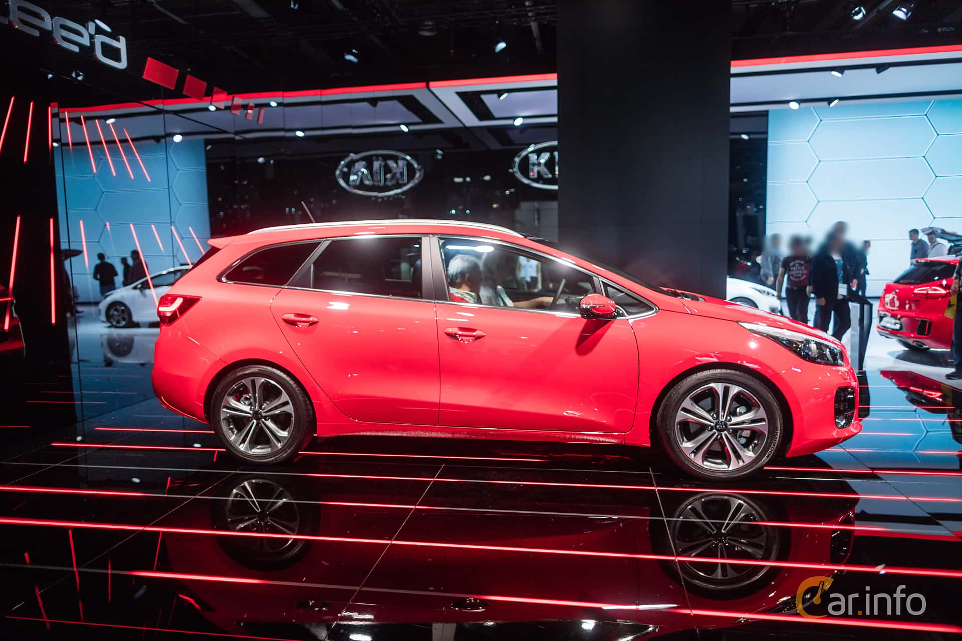 Kia cee'd_sw 1.0 T-GDI Manual, 100hp, 2018