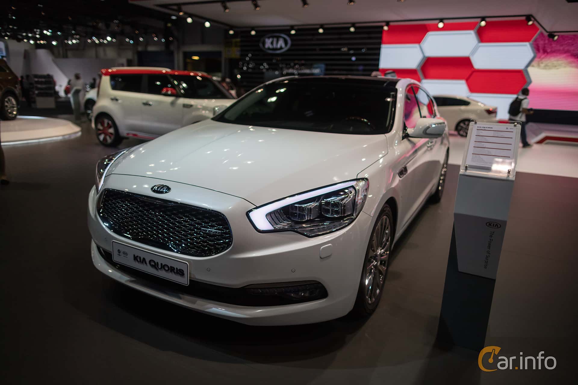 Kia K9 5.0 V8 GDI Automatic, 424hp, 2016