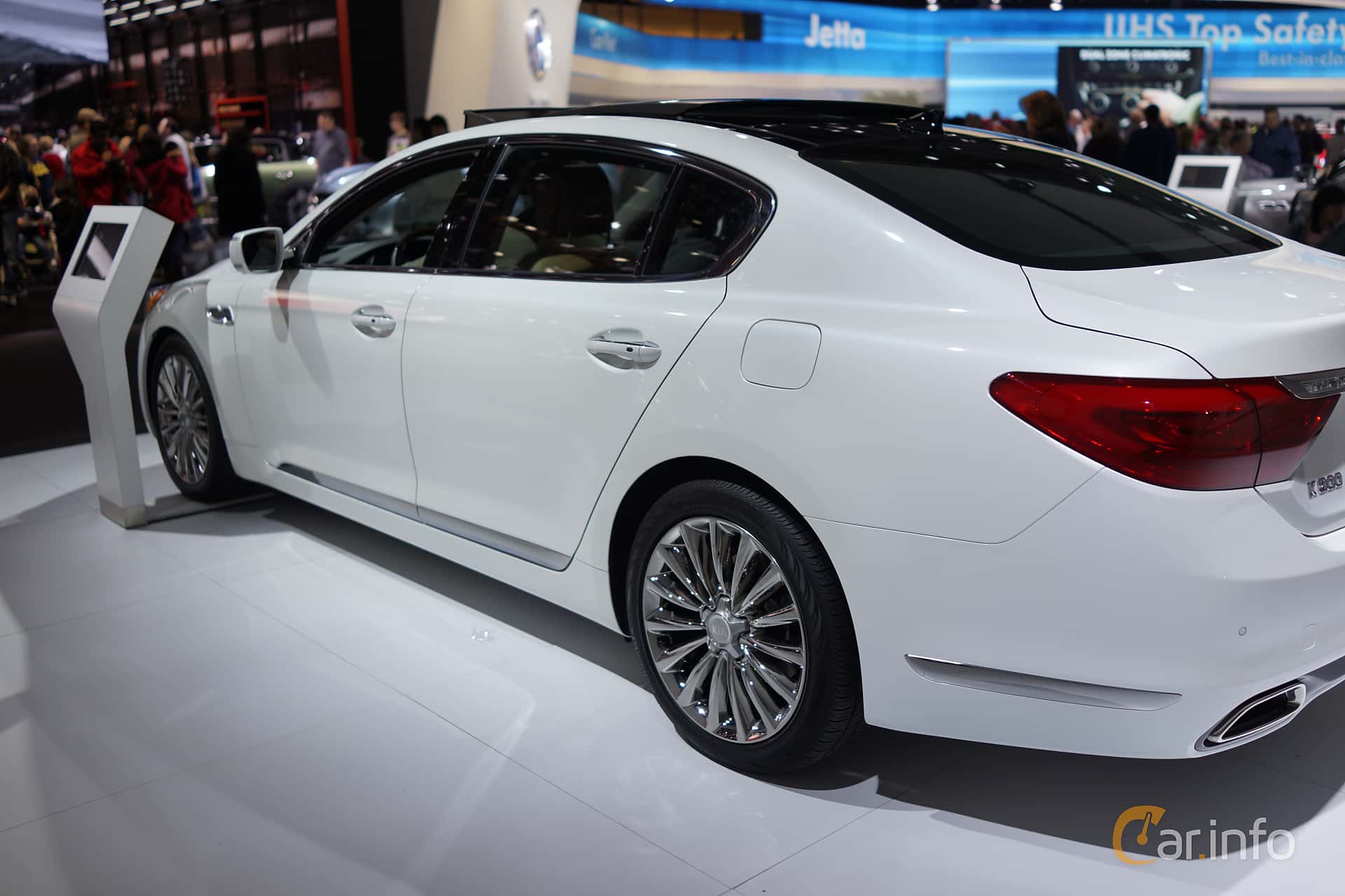 Kia K9 1st Generation 3.8 V6 GDI Automatic, 8-speed