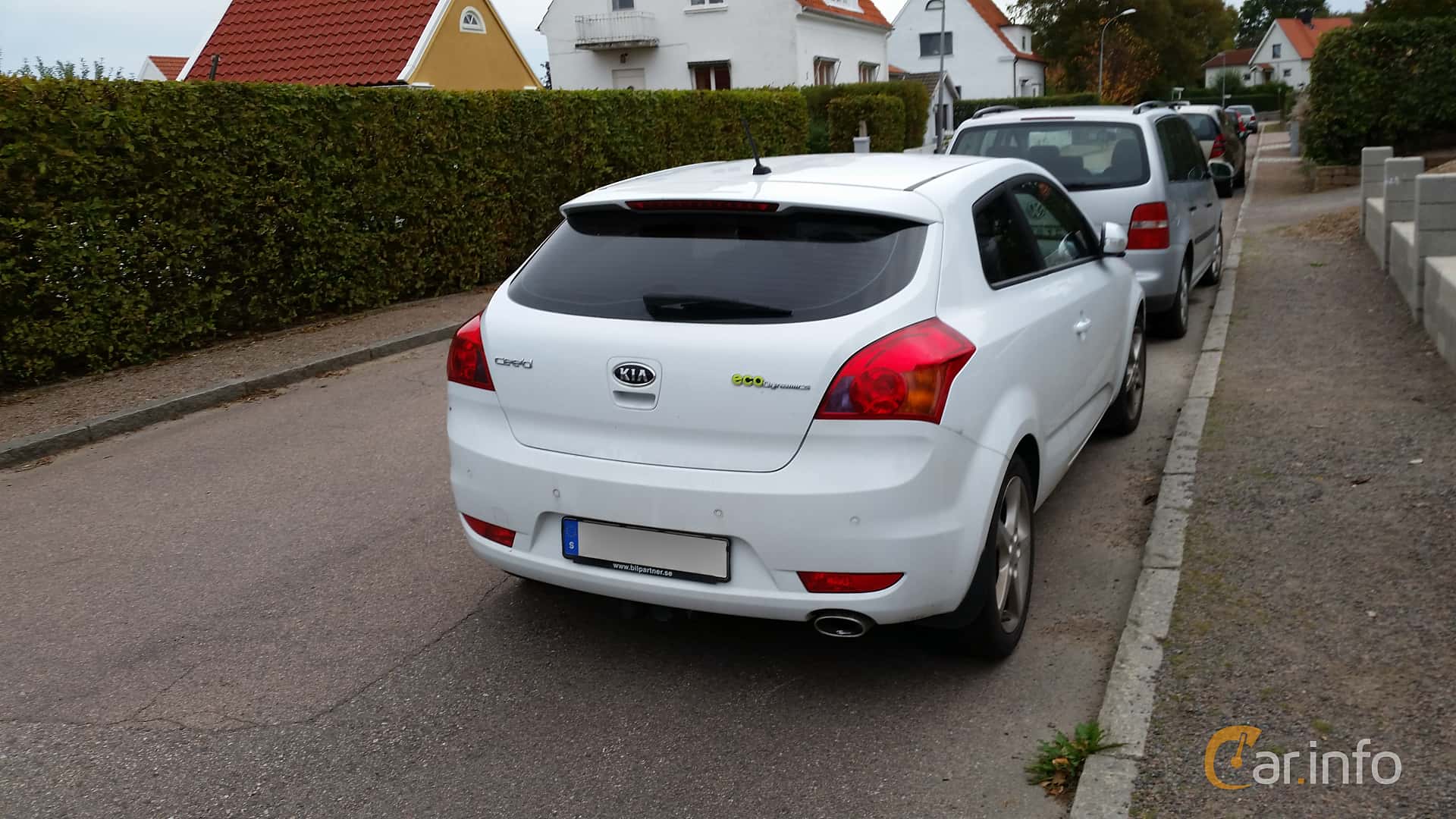 Kia pro_cee'd 1.6 CRDi Automatic, 128hp, 2012