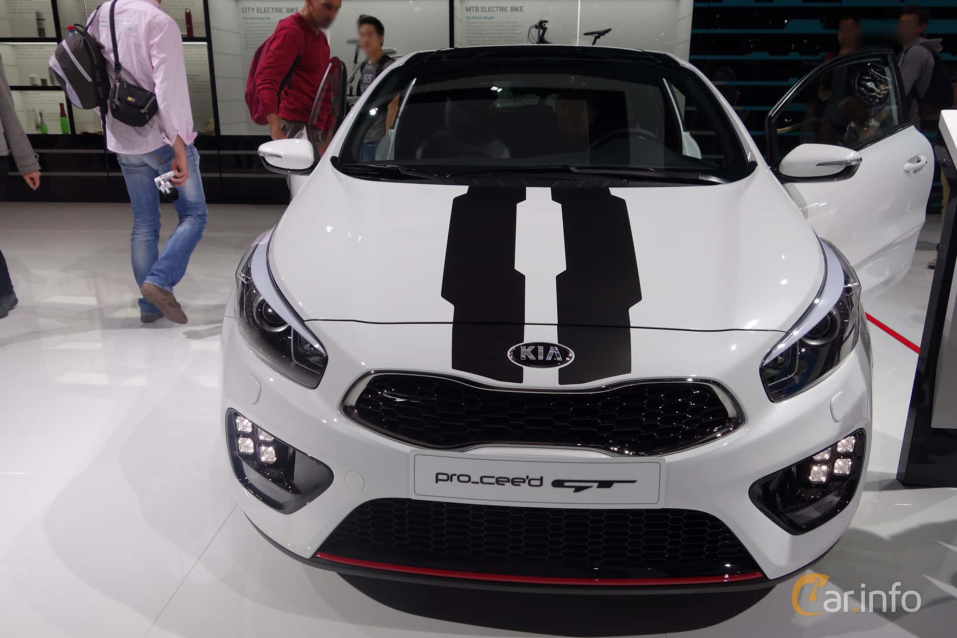 Kia pro_cee'd GT 1.6 GDI Manual, 204hp, 2015