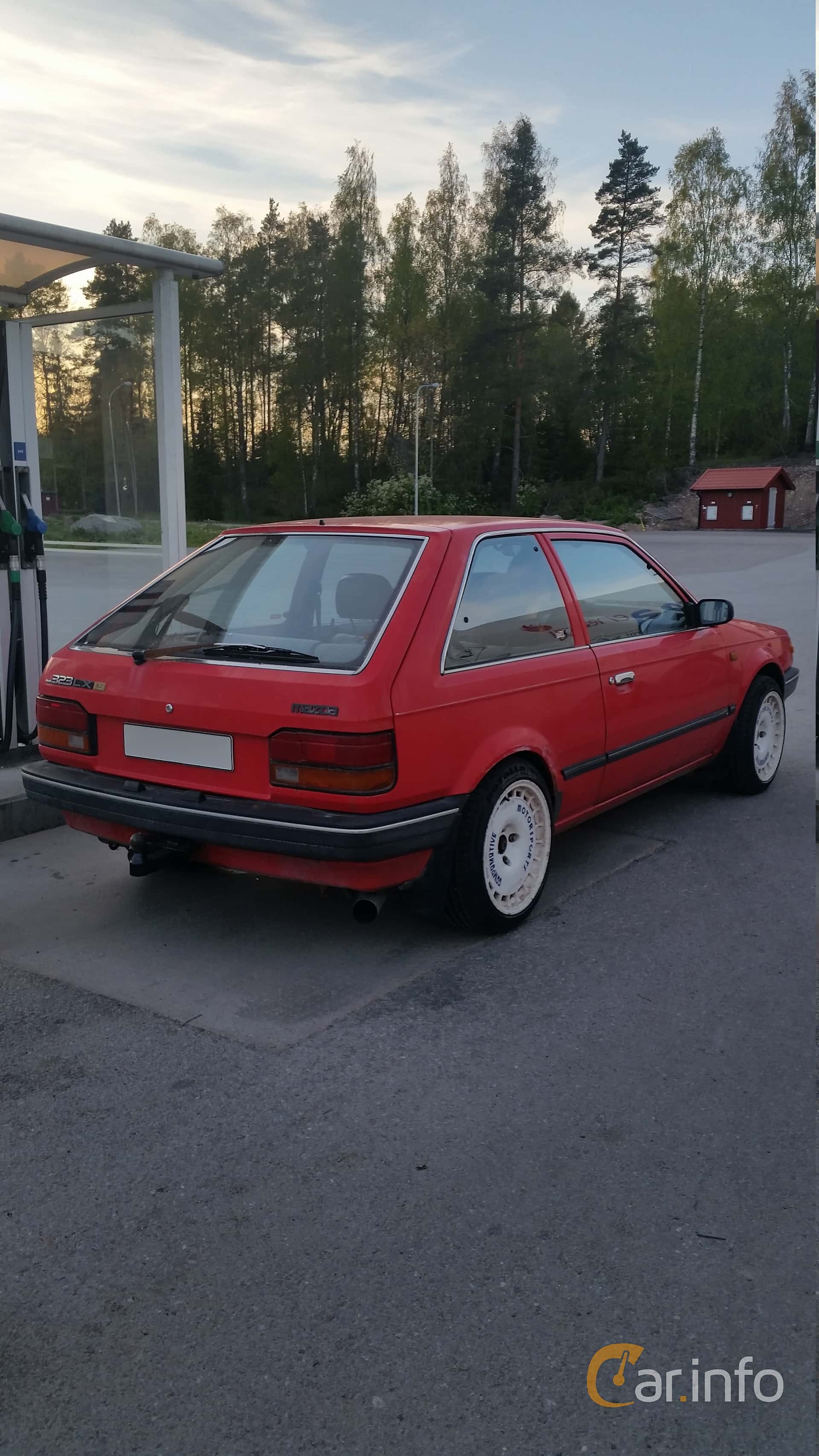 Mazda 323 3-door Hatchback 1.1 Manual, 54hp, 1987