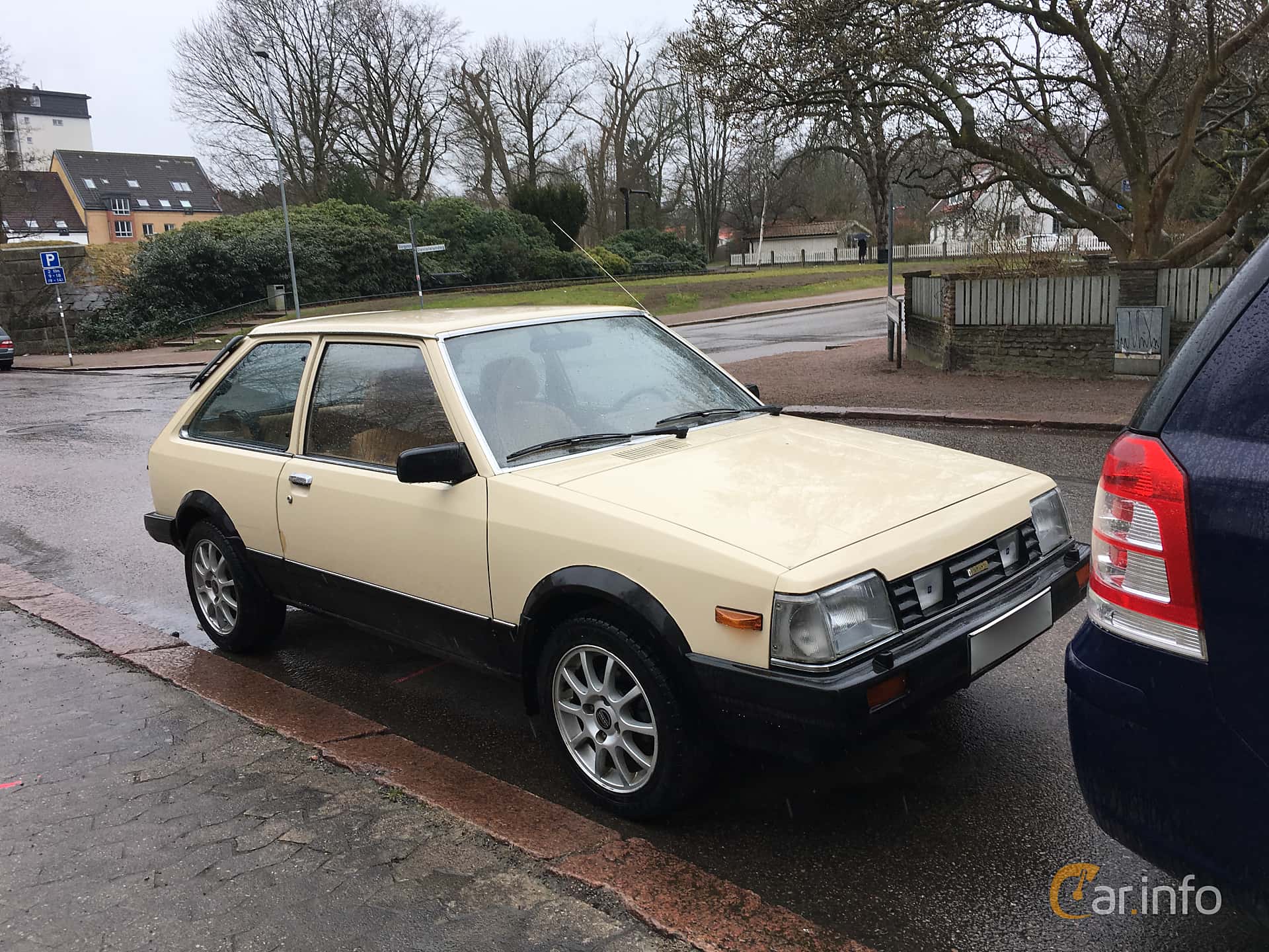 Mazda 323 3-door Hatchback 1.5 Automatic, 75hp, 1985