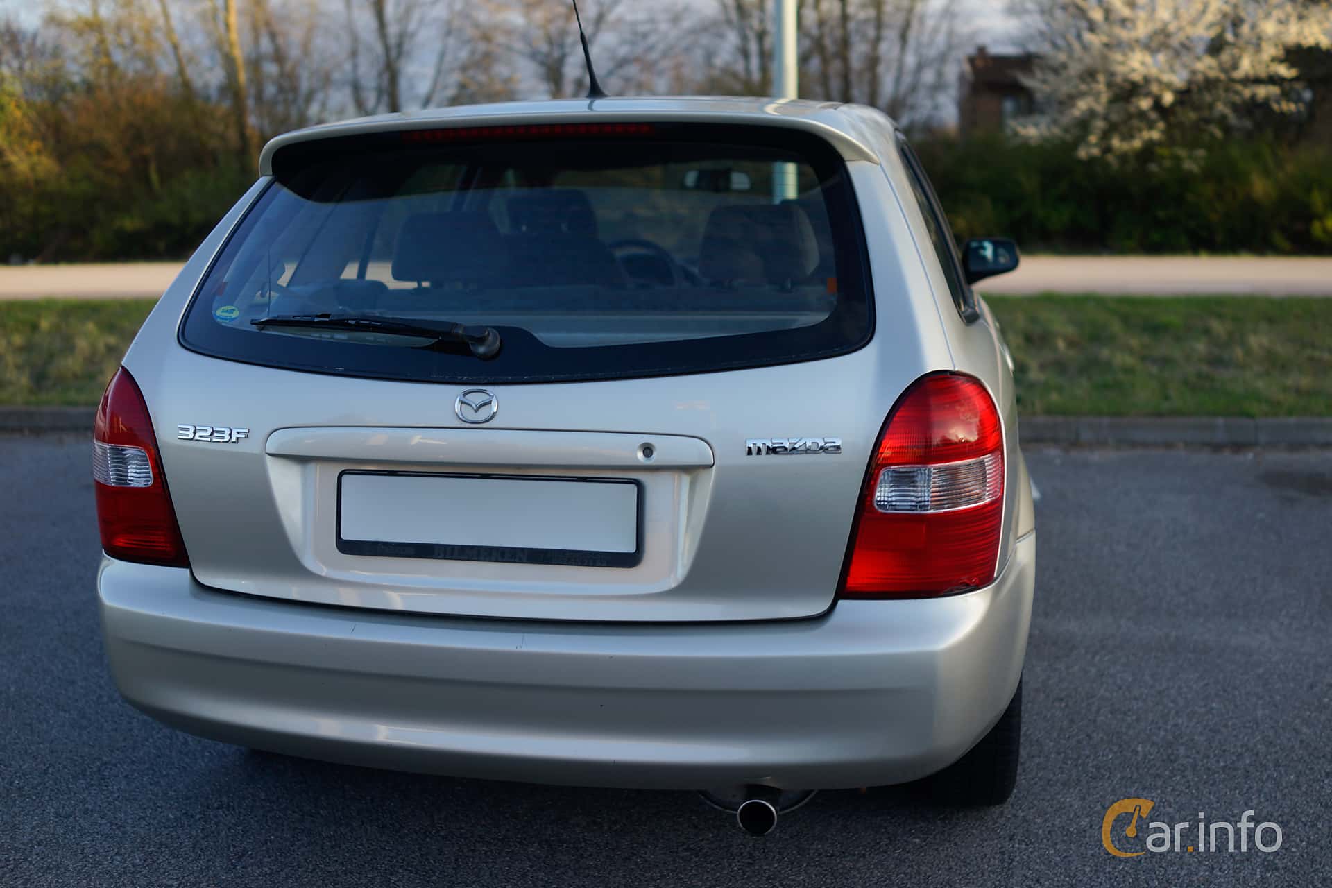 Mazda 323F 1.6 Automatic, 95hp, 2004
