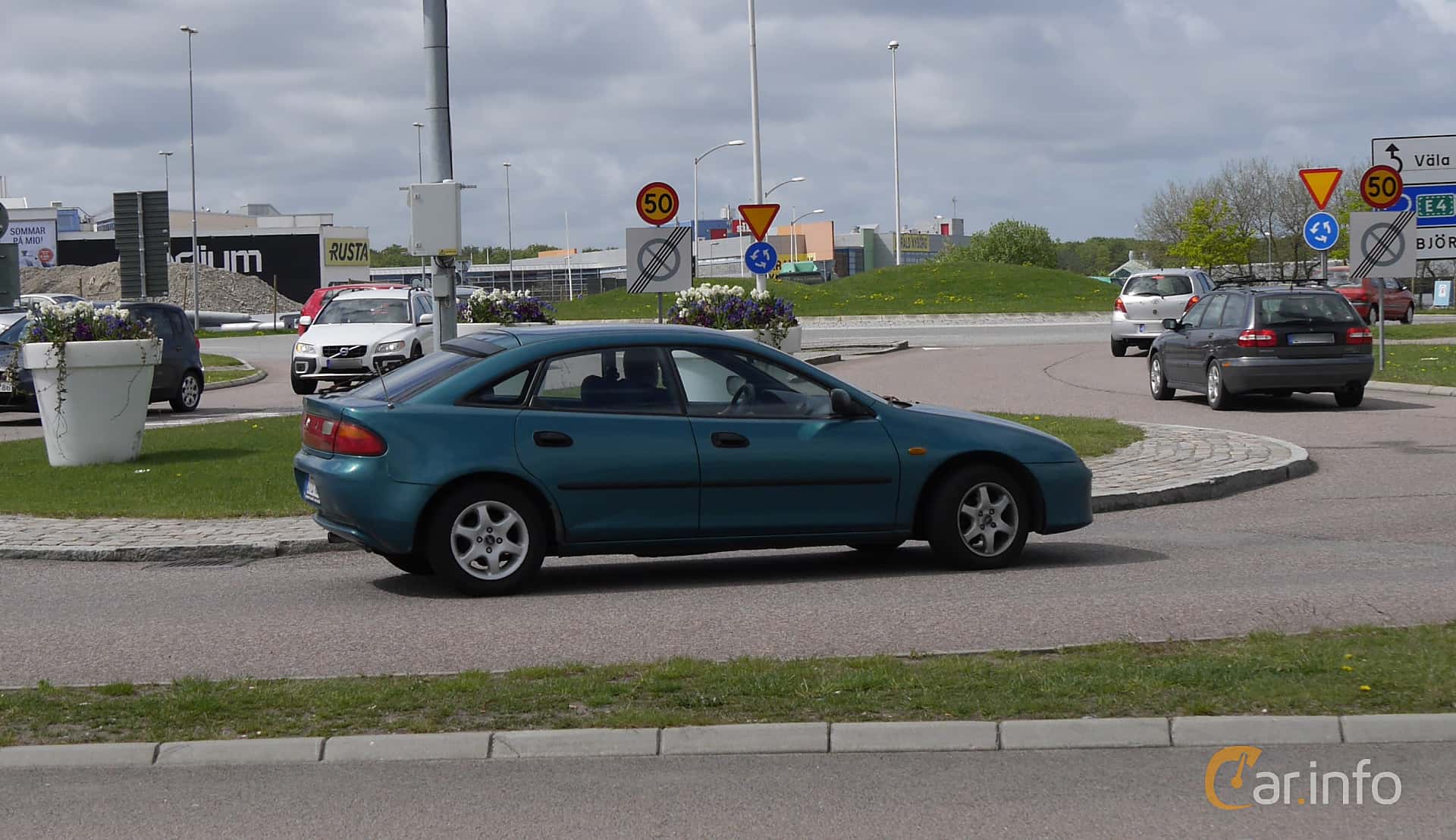Mazda 323F 1.5 Manual, 88hp, 1995