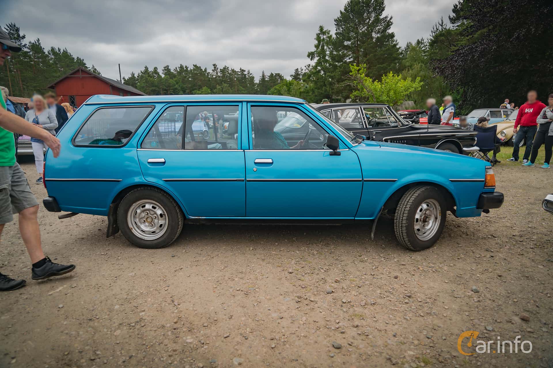 Mazda 323 1400 SP 5-door Station Wagon 1.4 Manual, 70hp, 1980