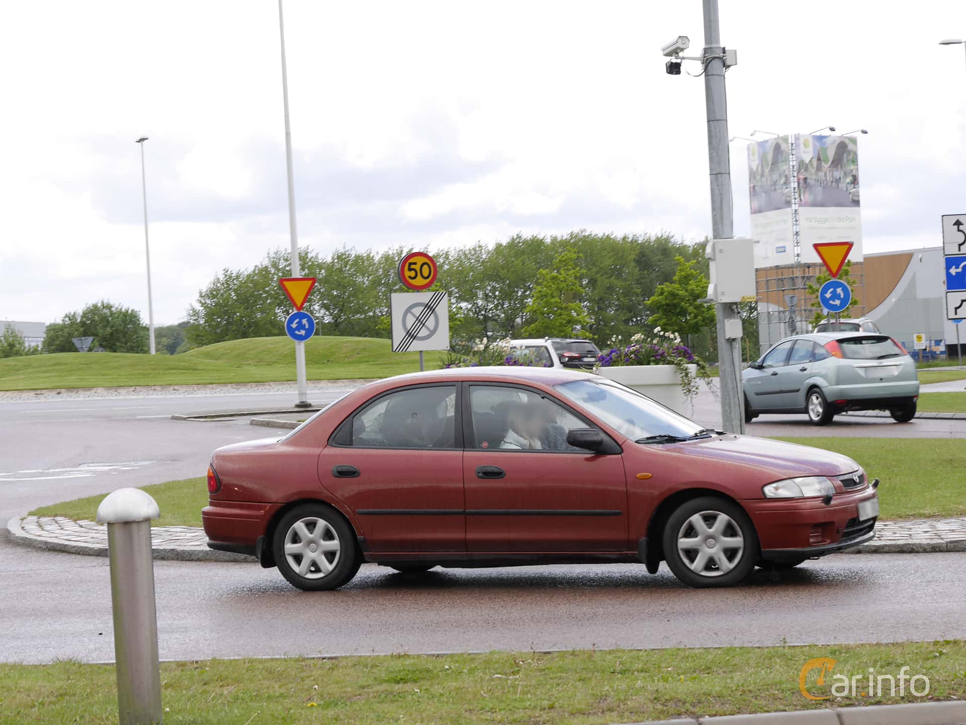 Mazda 323S 1.9 Manual, 114hp, 1998