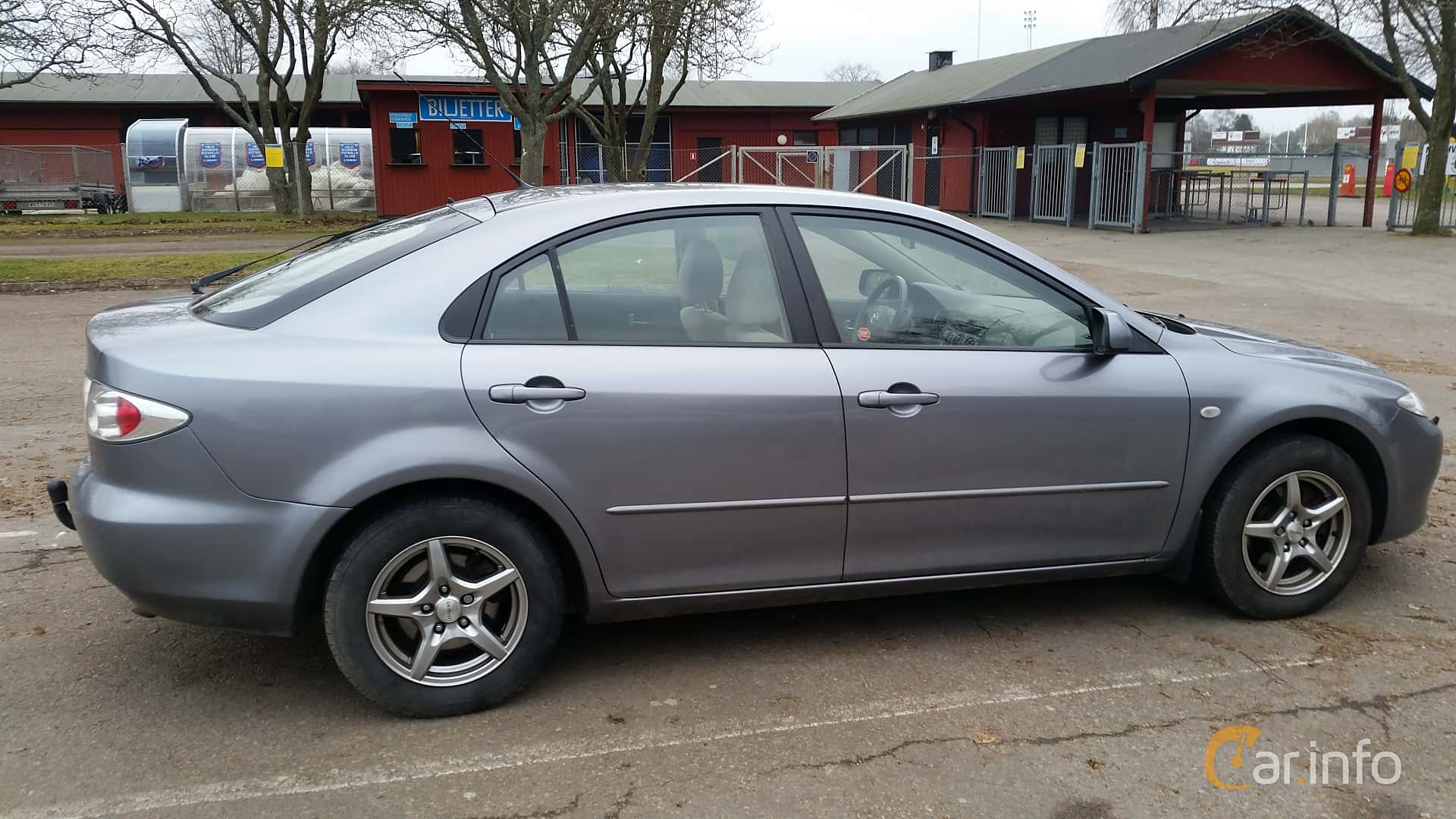 Mazda 6 Sport generation GG/GY 2.0 Manual, 5-speed