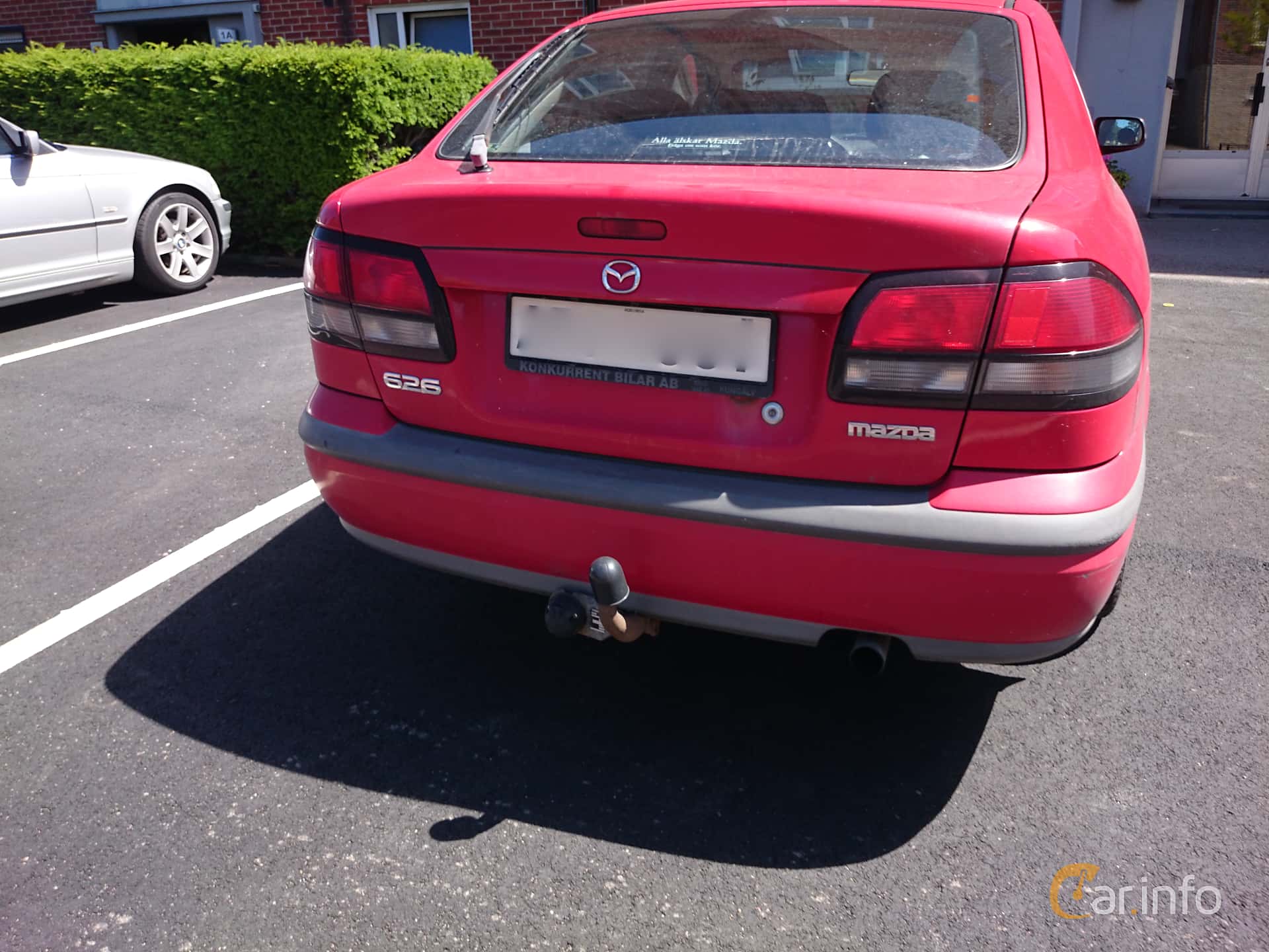 Mazda 626 Hatchback 2.0 Manual, 136hp, 1998