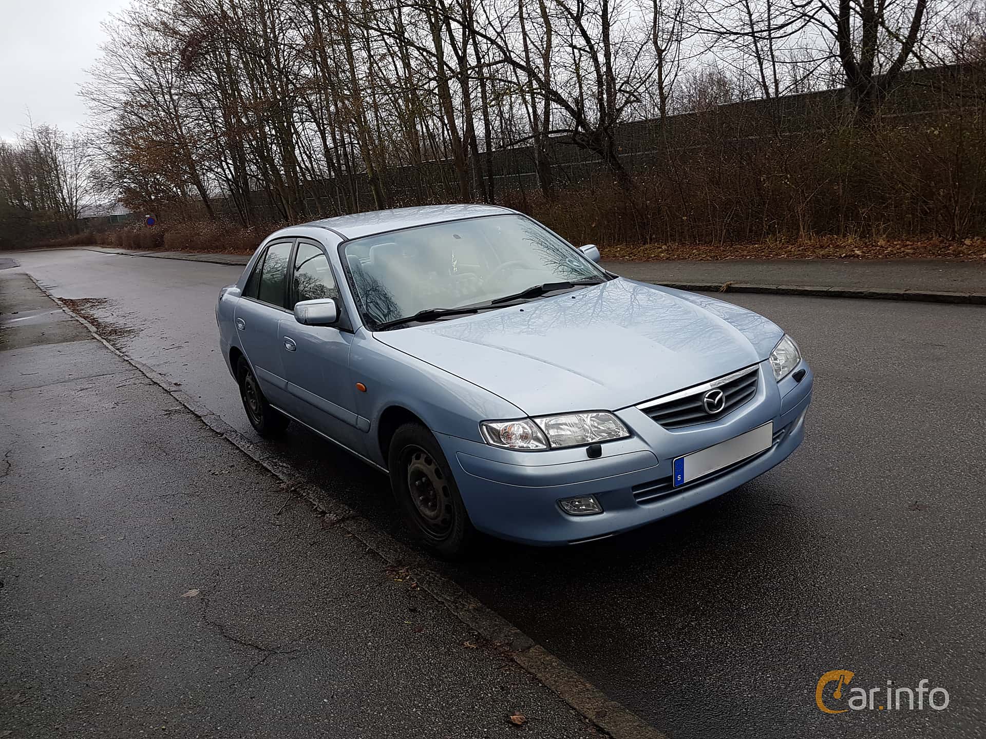 Mazda 626 Sedan 2.0 Manual, 136hp, 2000