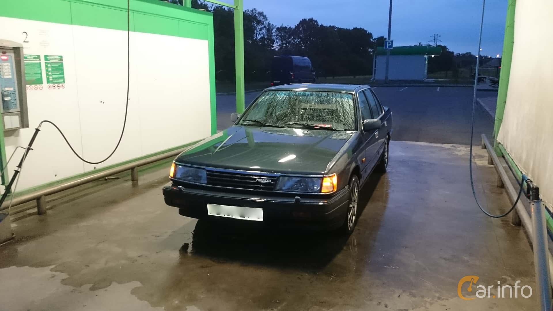 Mazda 929 Sedan generation HC 3.0