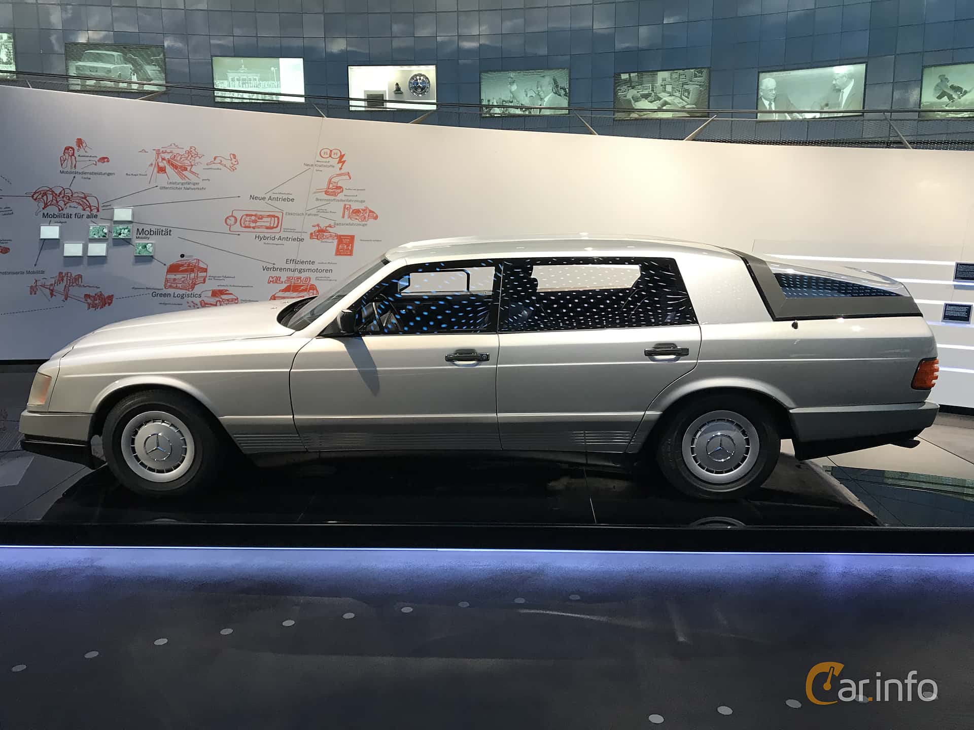Mercedes-Benz Auto 2000 3.3 Automatic, 204hp, 1981